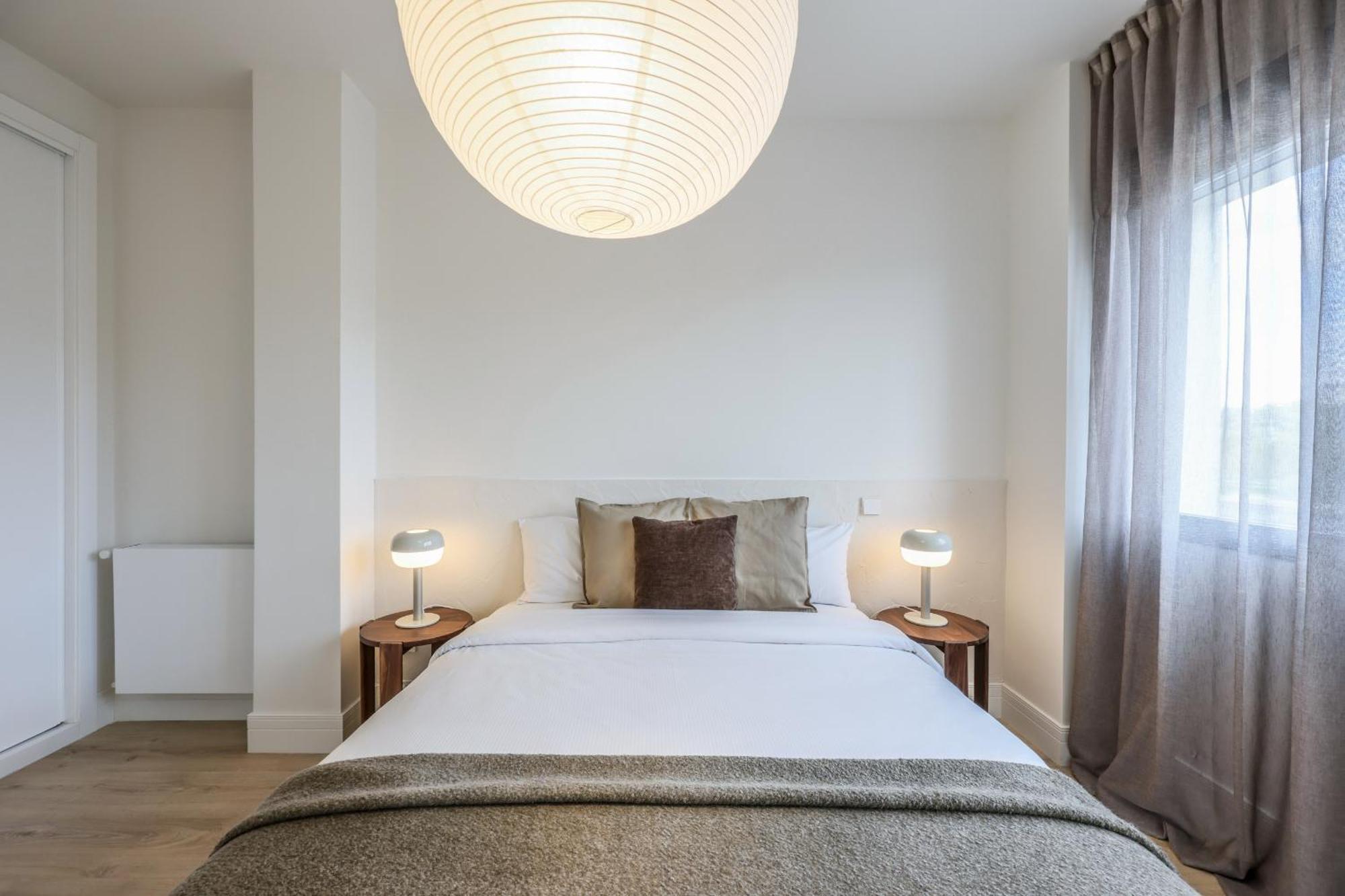 Amazinn Places Palacio Real Apartamento