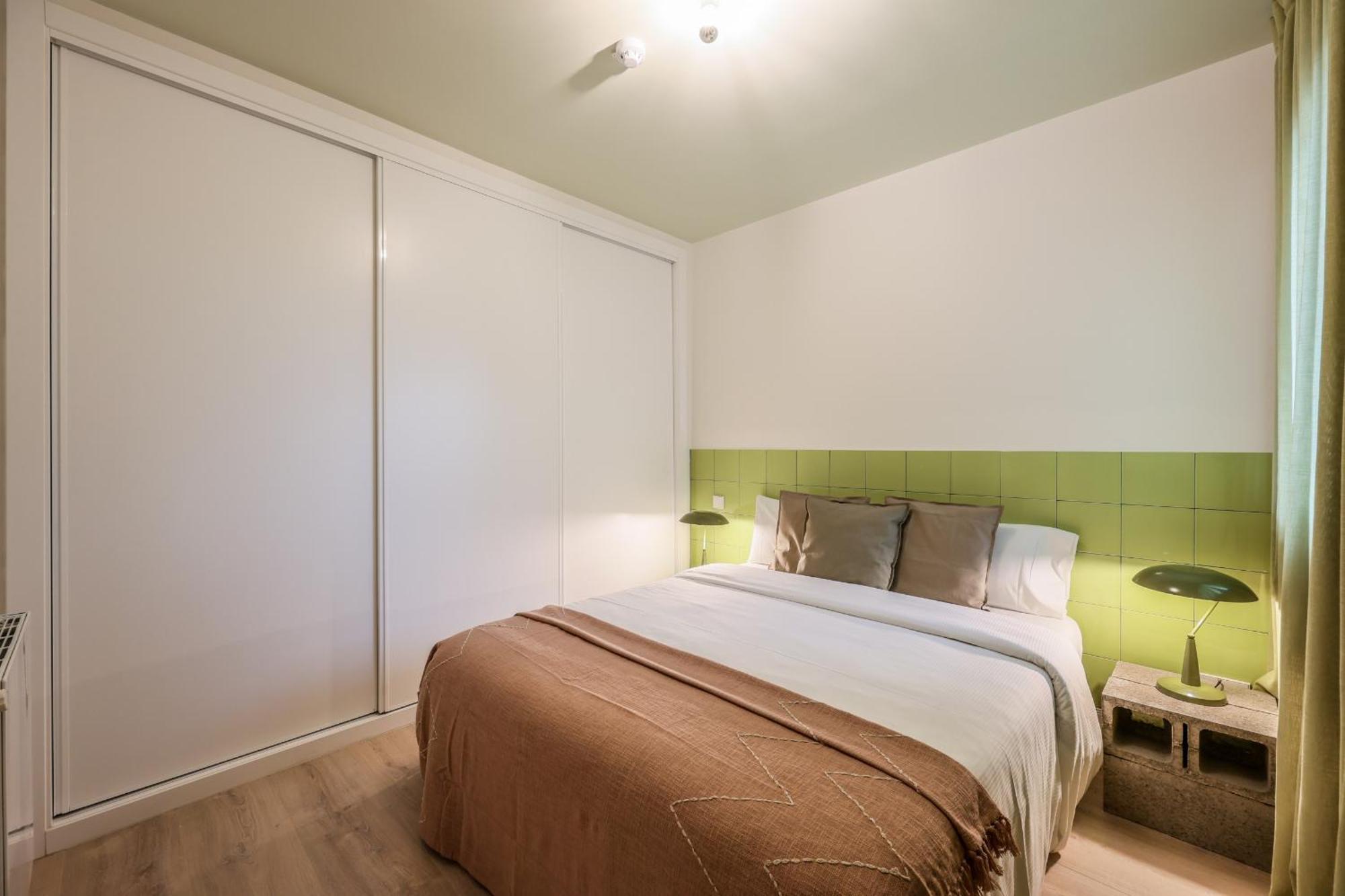 Amazinn Places Palacio Real Apartamento