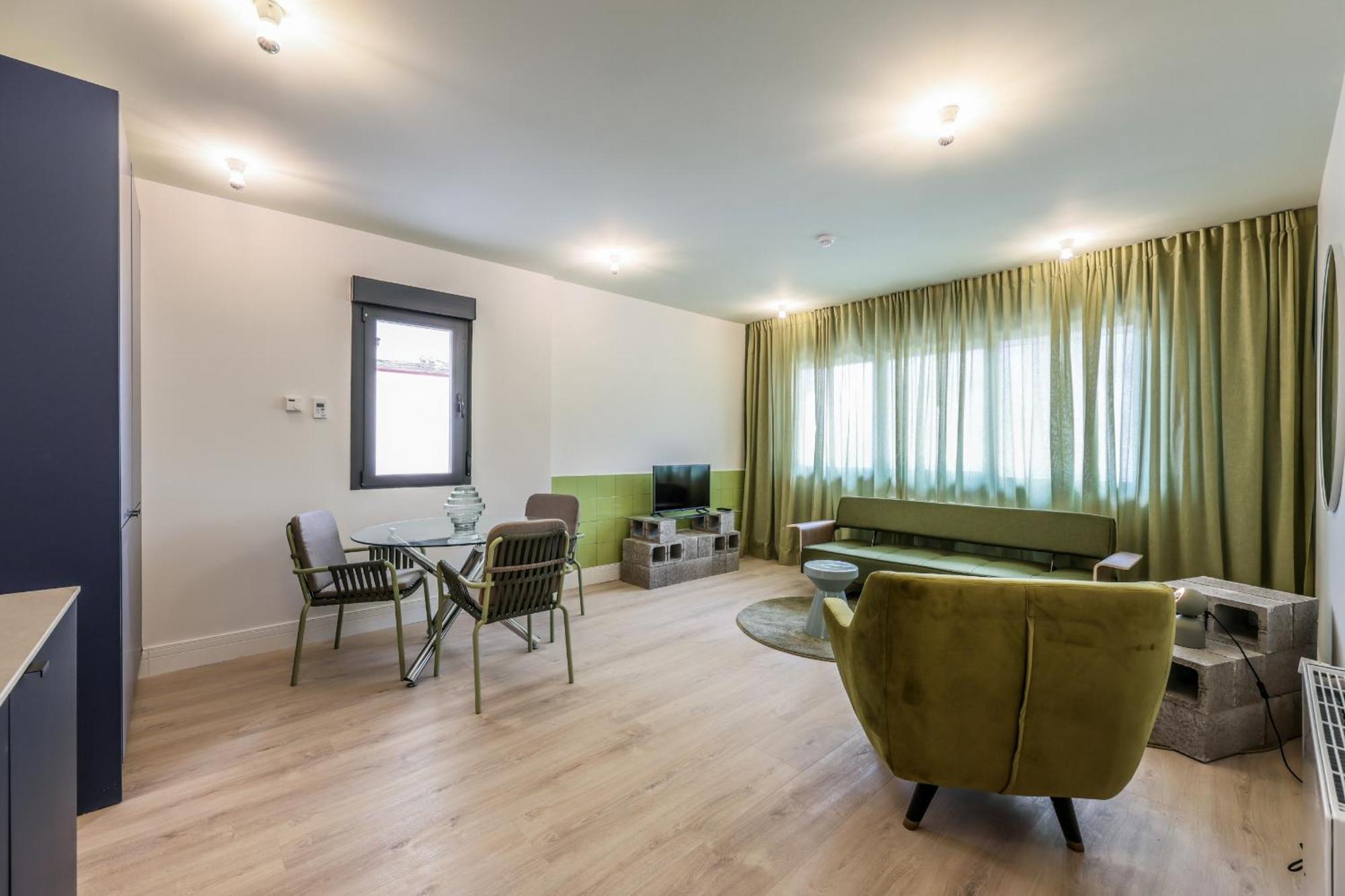 Amazinn Places Palacio Real Apartamento *