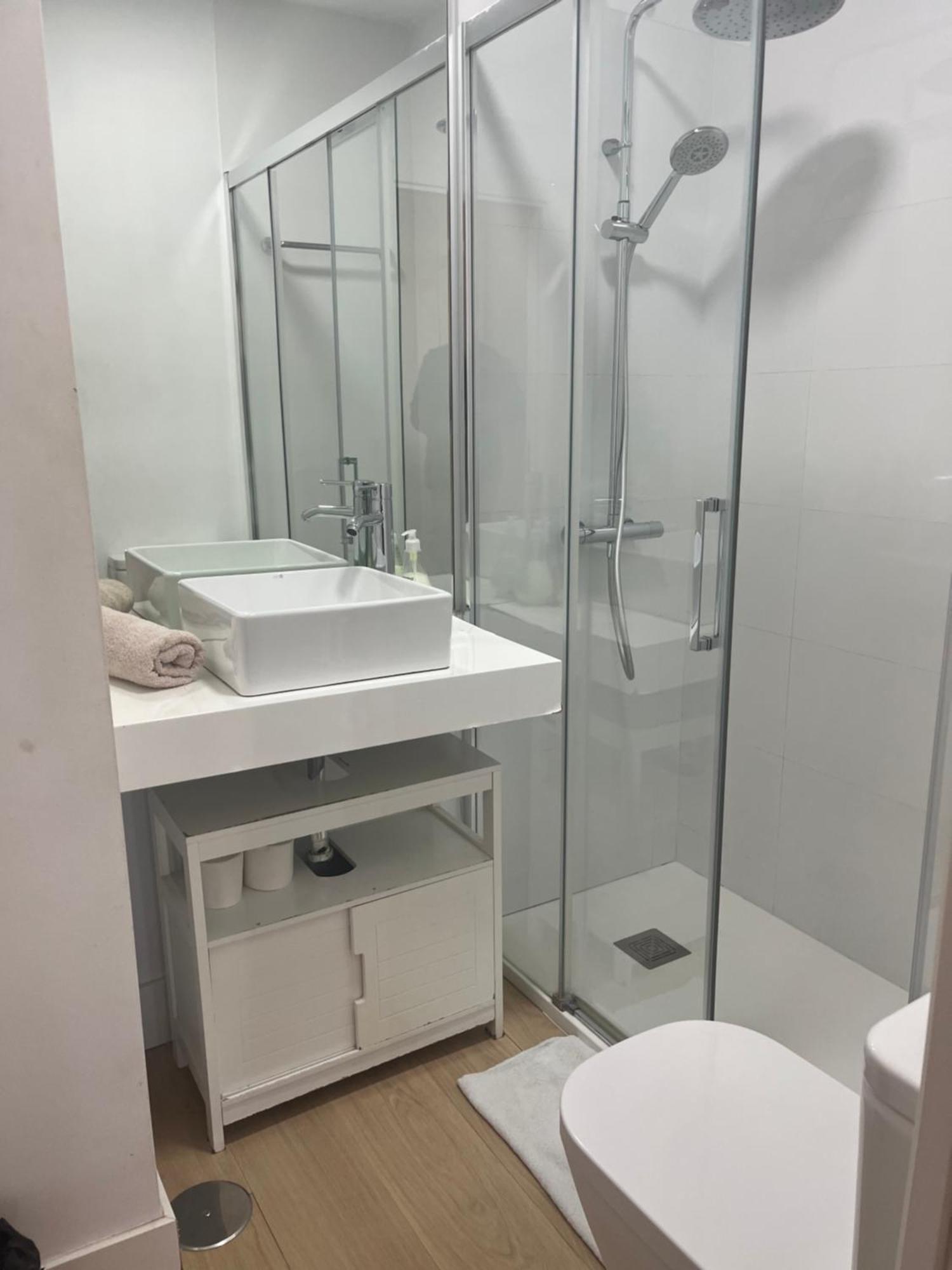 Apartamento Pisos Con Piscina Barrio Exclusivo-wizinkcenter