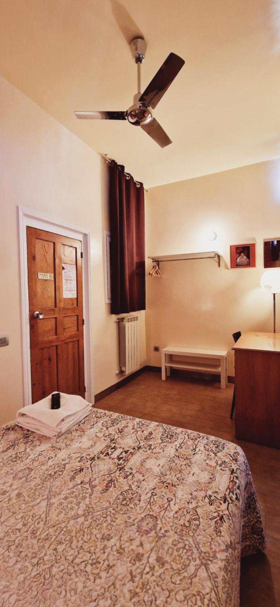 Pensión Casa De Huespedes Dolce Madrid
