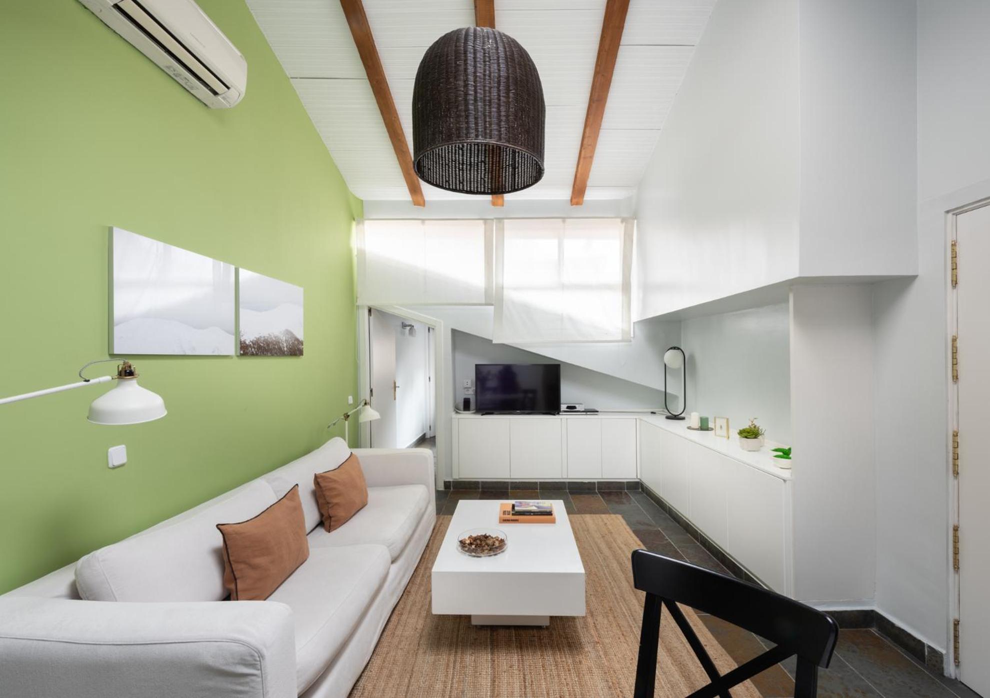 Carretas Attics Apartamento *