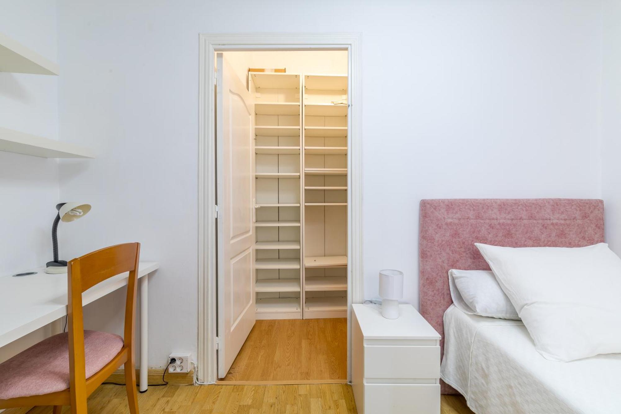 Confortable Y Funcional En Vallecas * Madrid