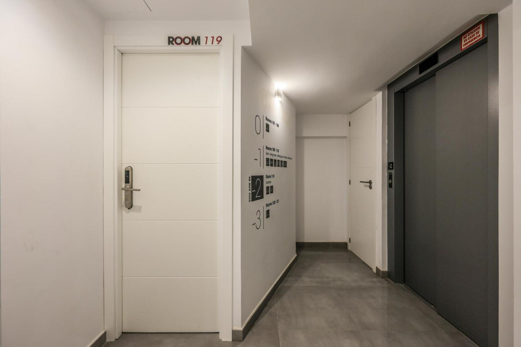 Amazinn Places Blasco De Garay 105 Guest house Madrid