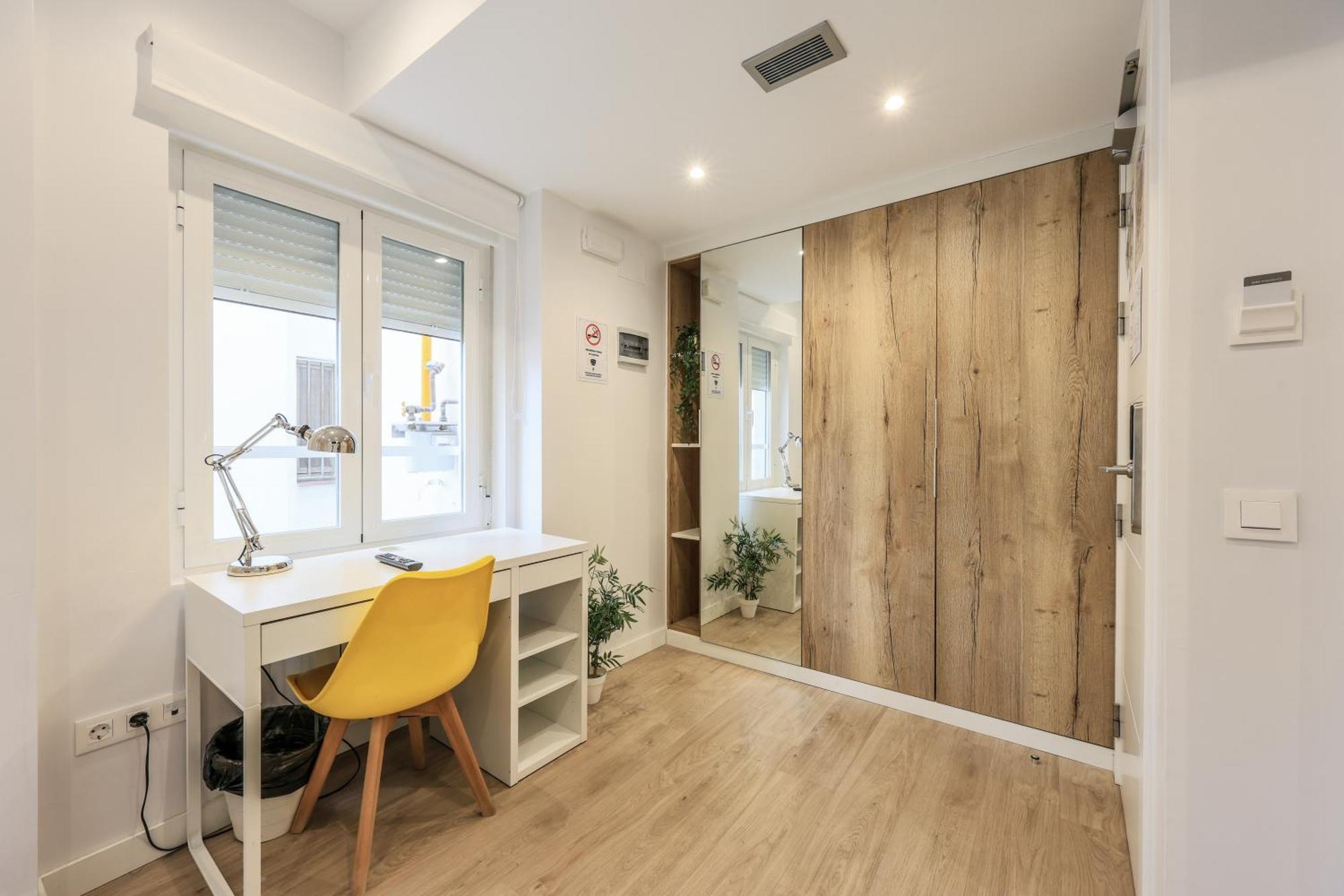 Amazinn Places Blasco De Garay 105 Guest house Madrid