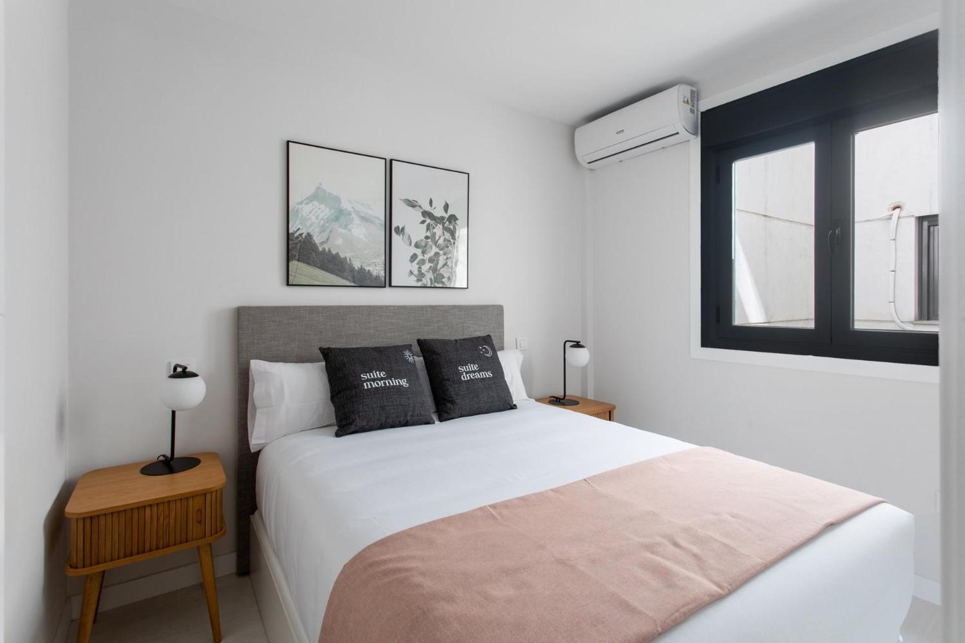 Apartment Limehome Calle De La Paloma *
