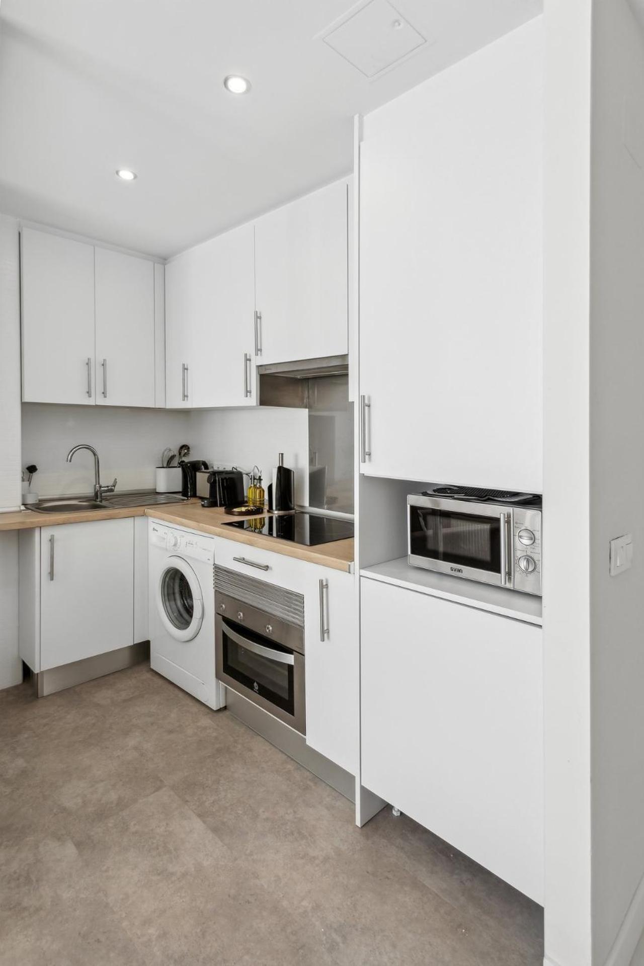 Limehome Calle De La Paloma Madrid
