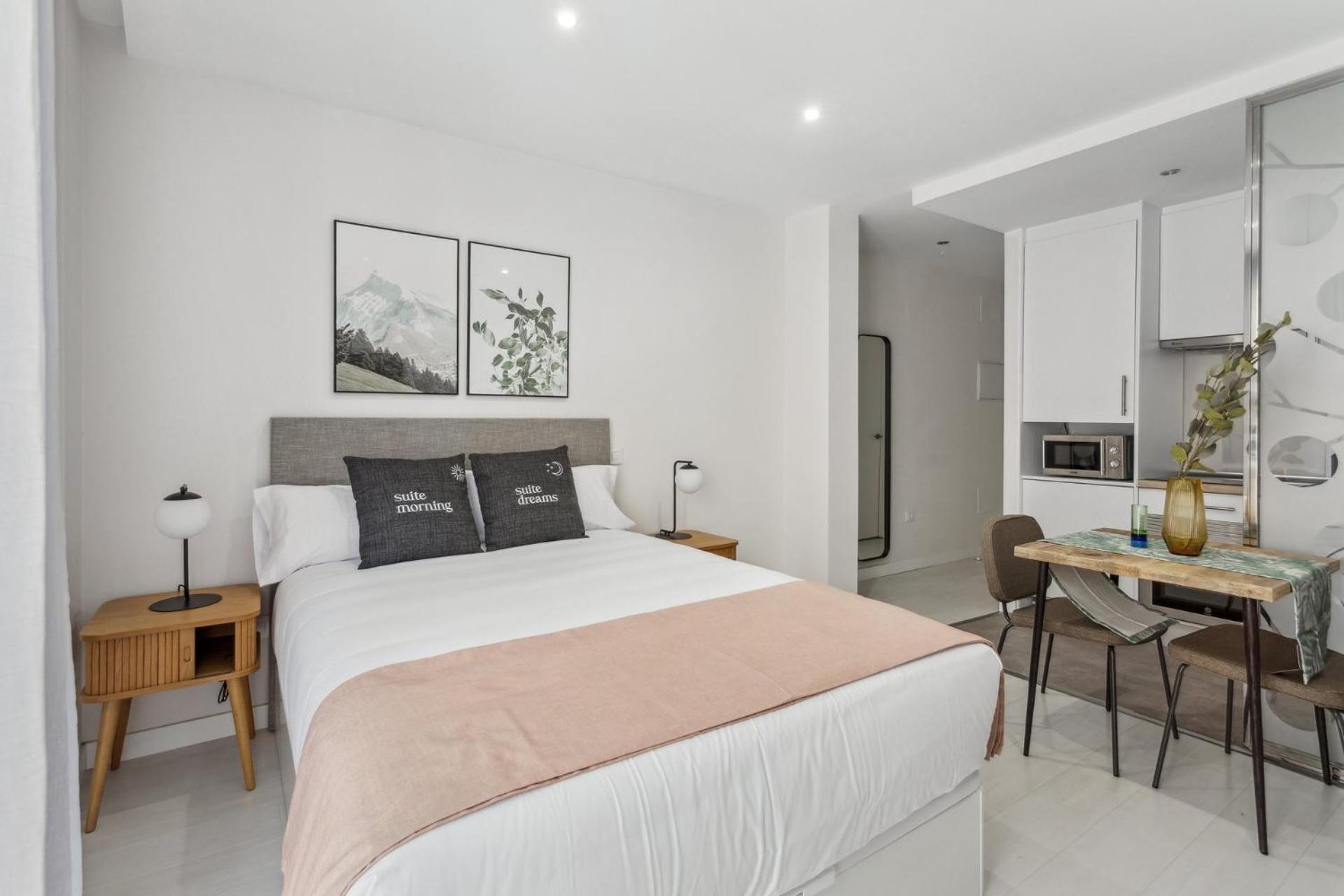Limehome Calle De La Paloma Madrid