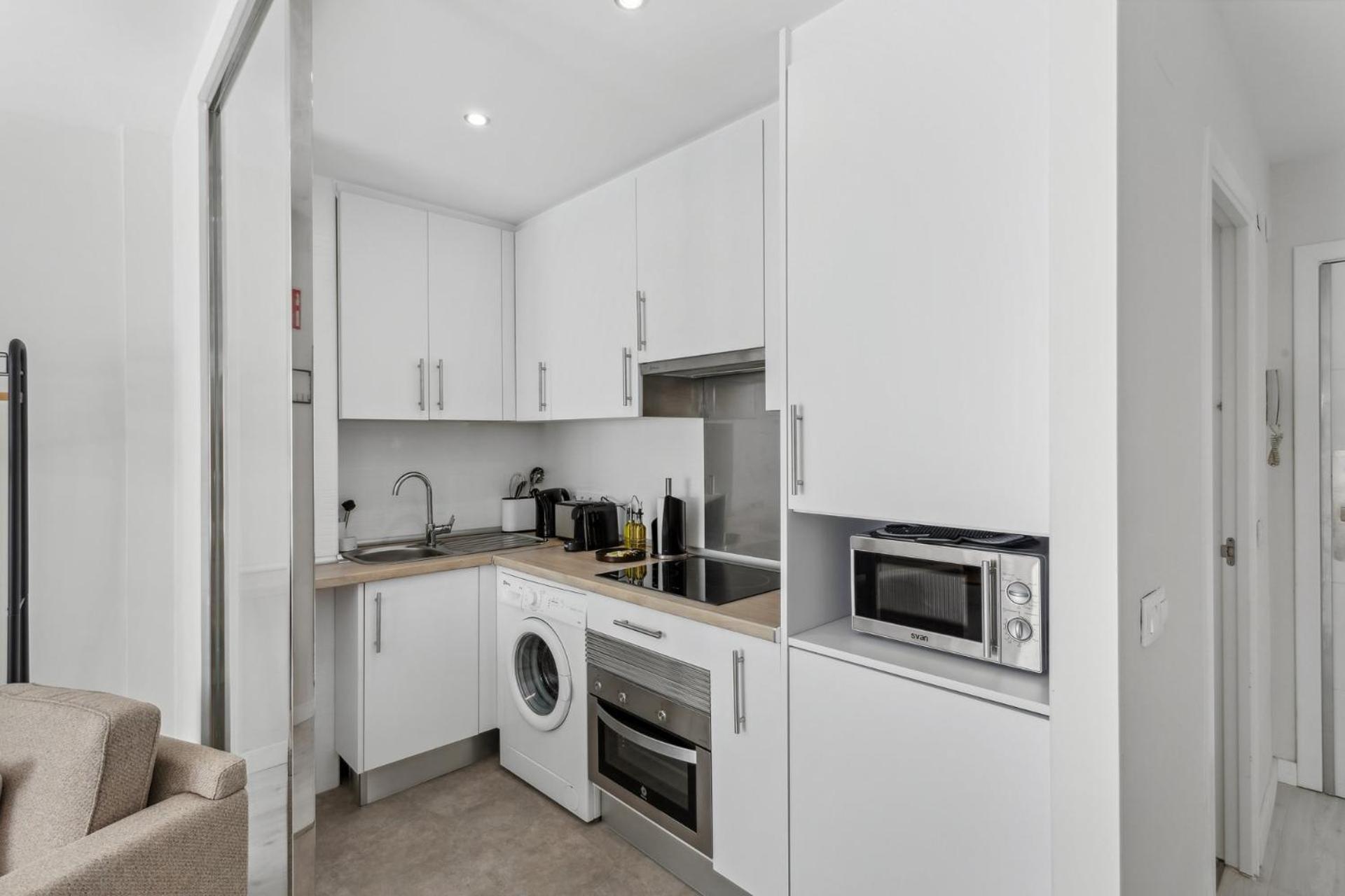 Limehome Calle De La Paloma Apartment Madrid