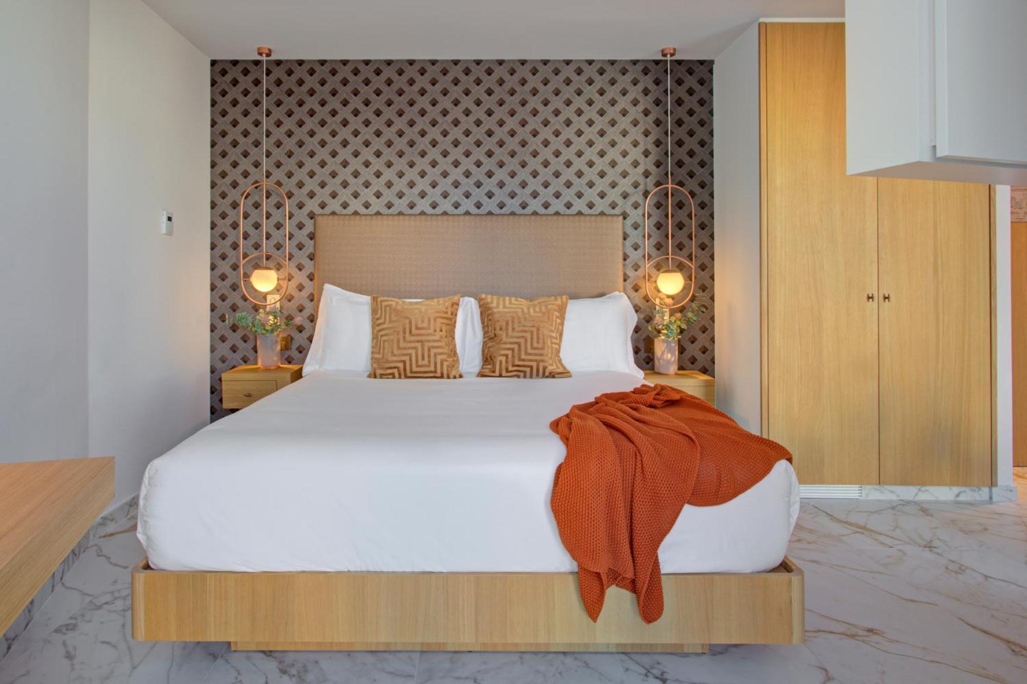 Umusic Hotel 5*