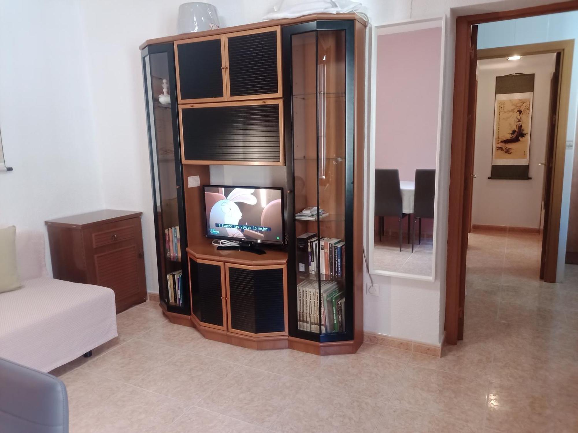 Apartamento Piso De 2 Centro Gran Vía - Plaza De España, El Salón Y 2 Tienen Aire