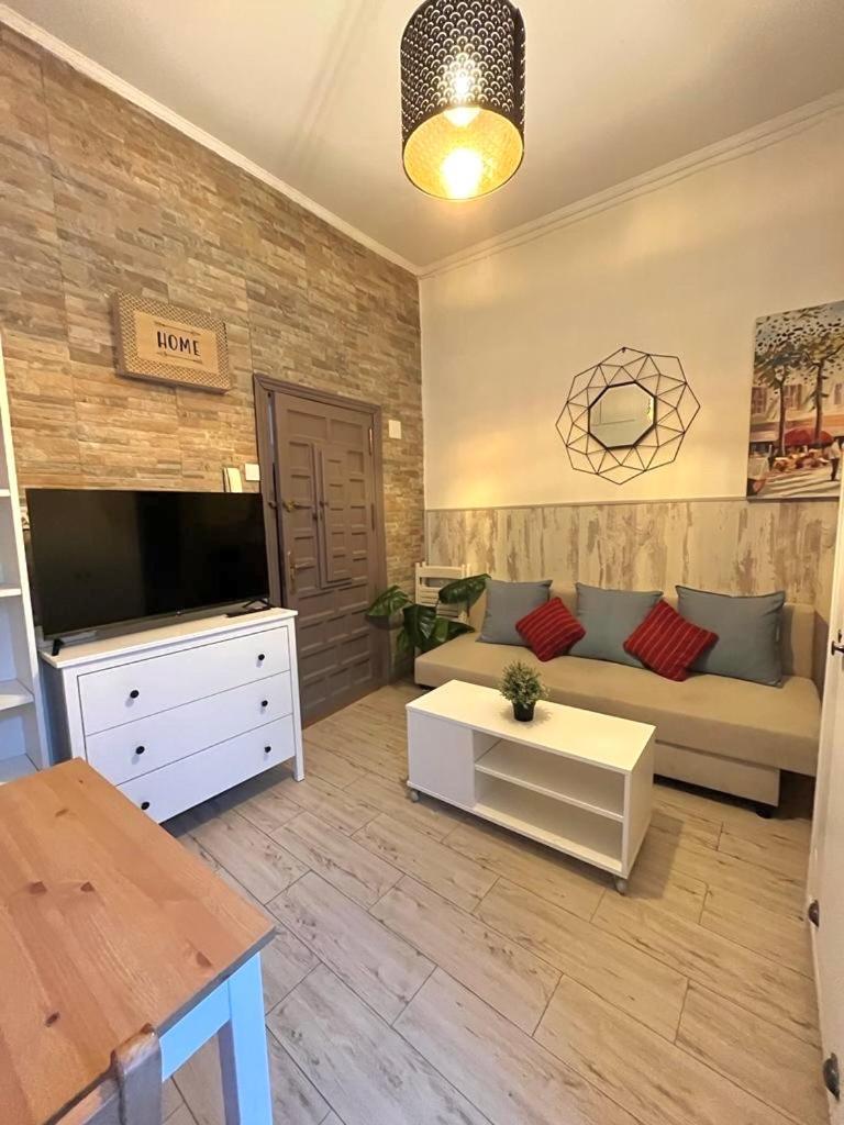 Apartamento Sebastian Elcano 6, Embajadores Madrid