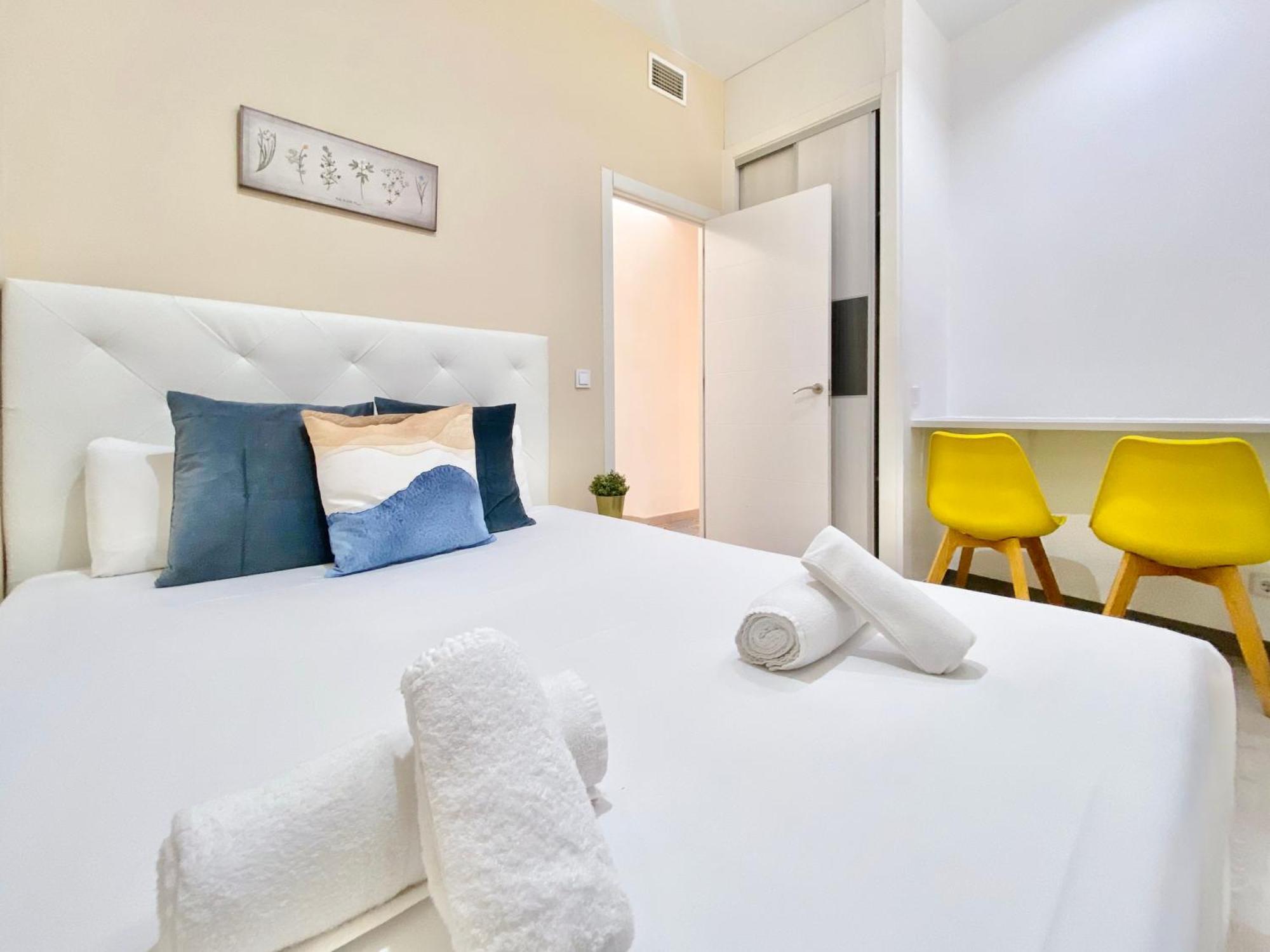 Charming Puerta Del Sol Center Apartamento