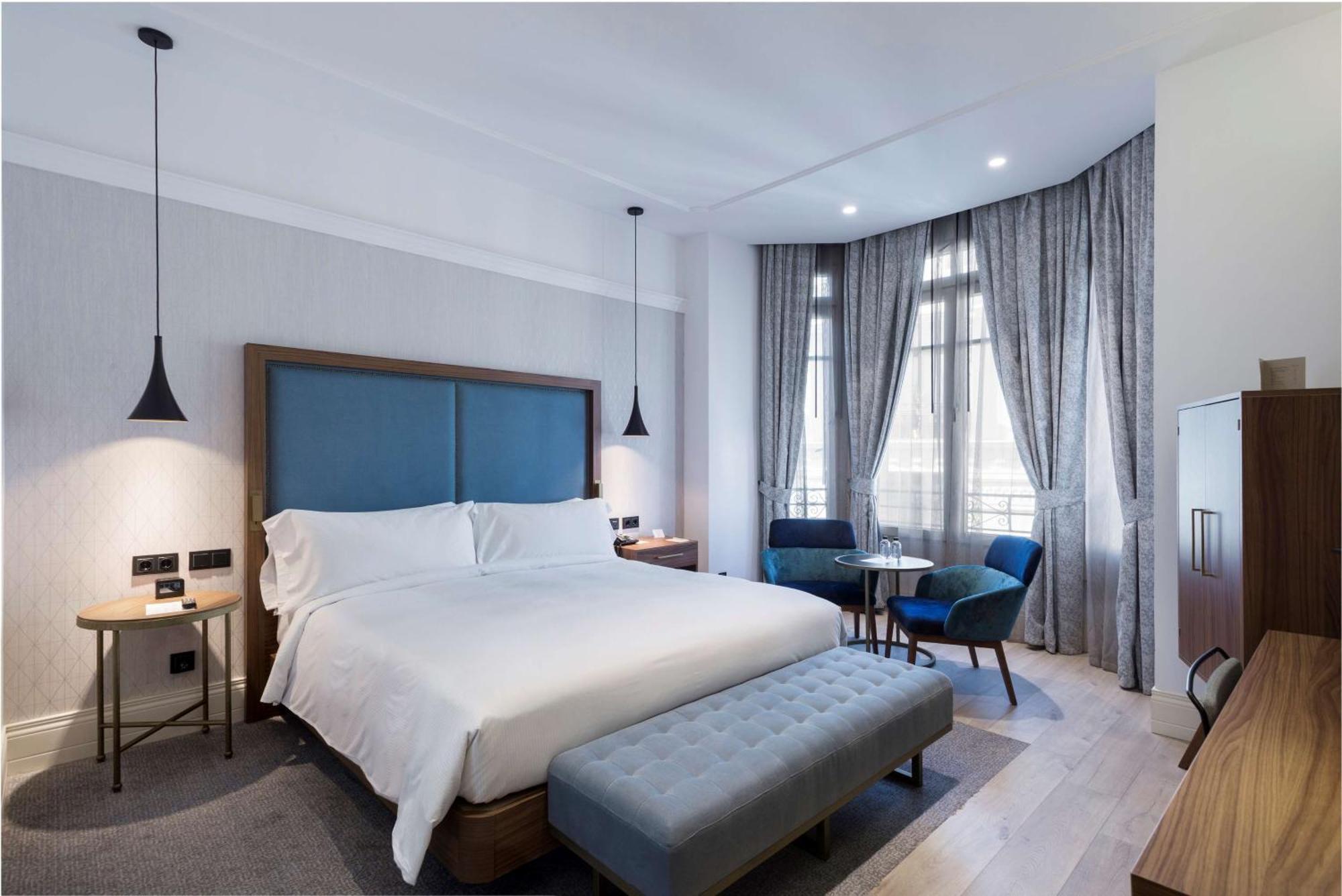 Doubletree By Hilton Madrid-prado Hotel Madrid