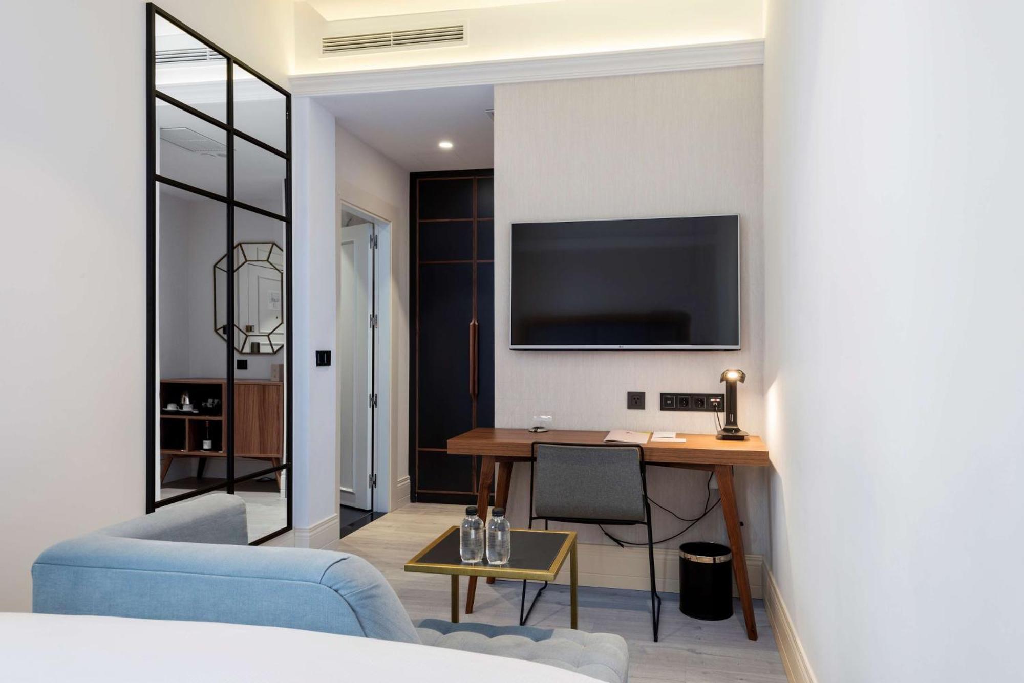 Doubletree By Hilton Madrid-prado Hotel Madrid