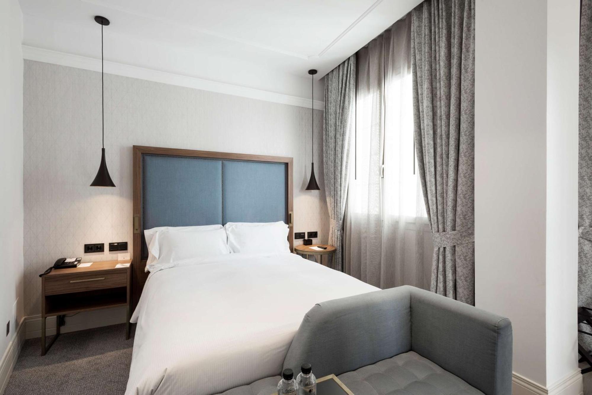 Hotel Doubletree By Hilton Madrid-prado Madrid