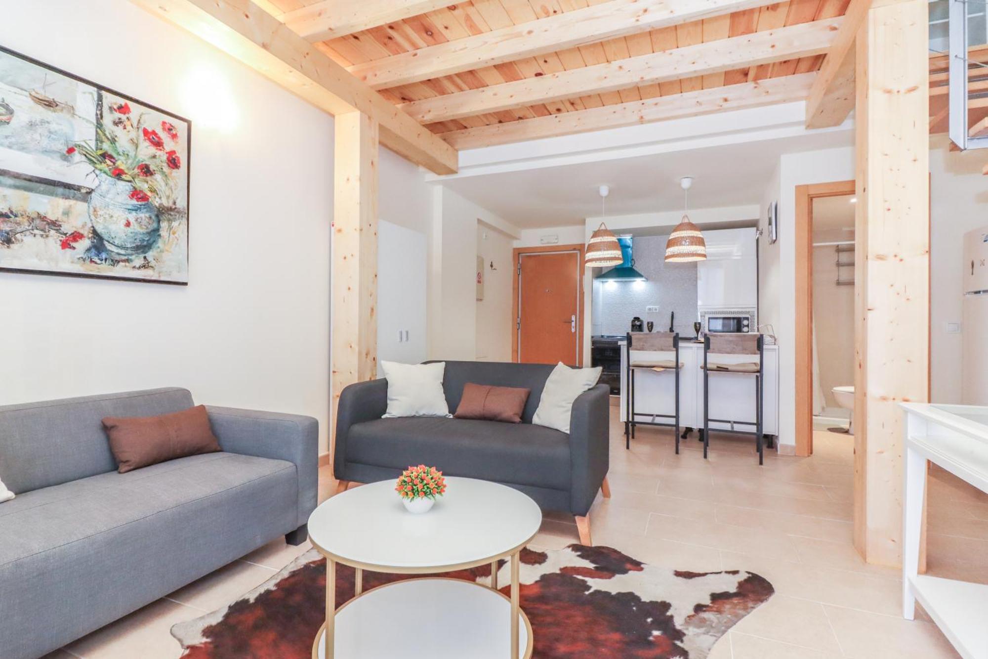 Bright Duplex For Families-vicalv Apartamento *