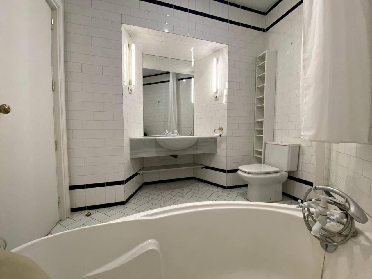 Amazing With Balconies To Plaza Mayor Apartment Madrid