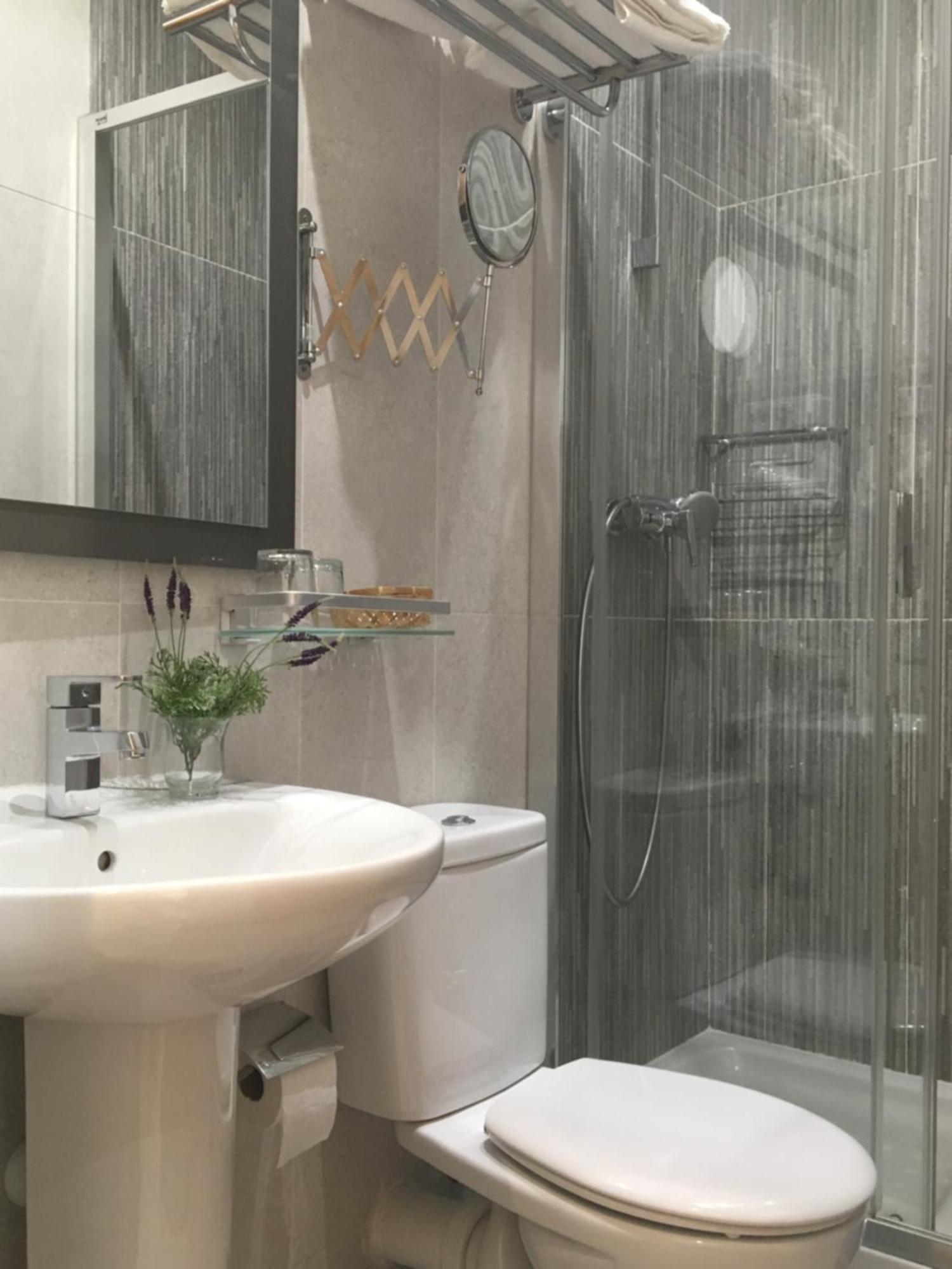 R. Lido Guest house Madrid