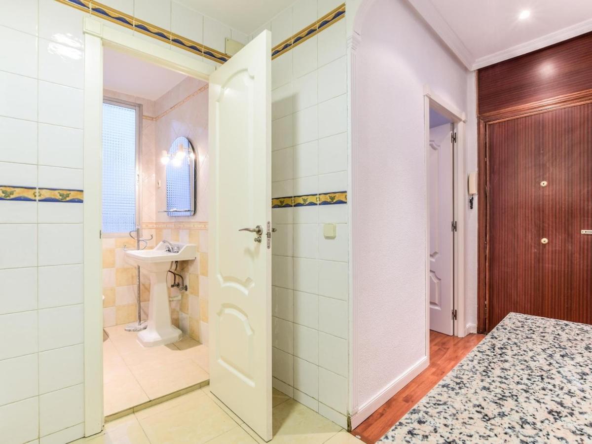Apartamento 6 Personas En Plaza De Lavapies Apartamento *