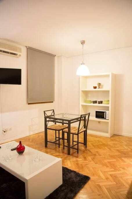 Un Elegante Piso Descubrir * Madrid