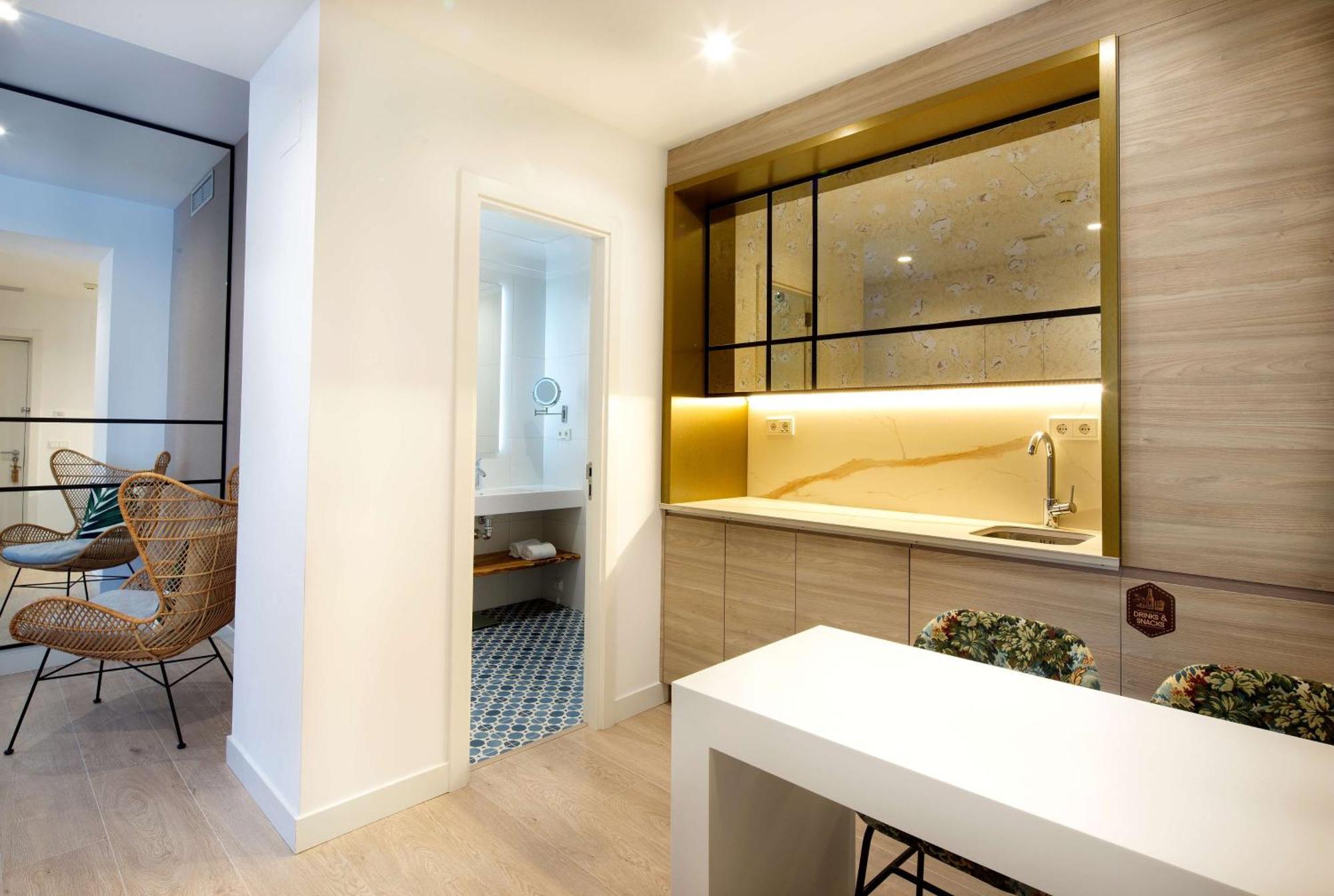 Atocha Madrid, Tapestry Collection By Hilton 4* Madrid