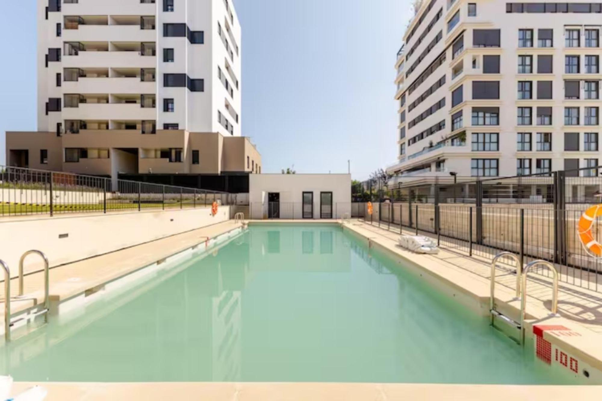 Apartamento Piso Climatizado Y Parking *