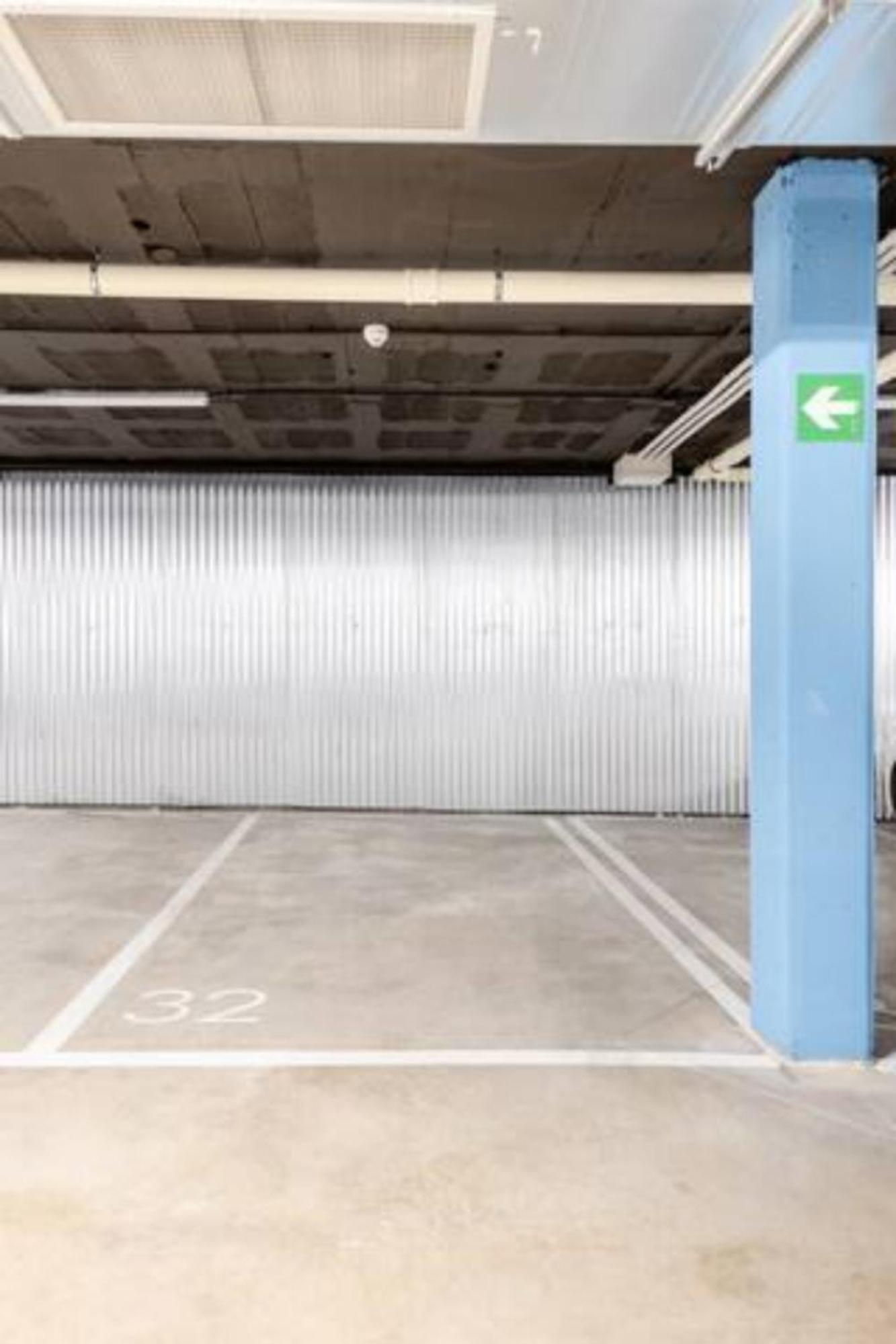 Apartamento Piso Climatizado Y Parking