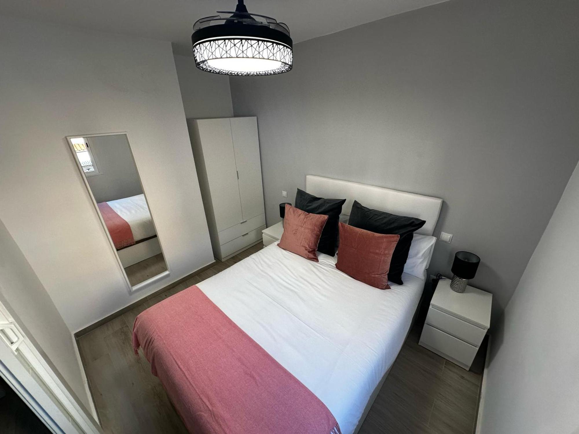 Market Martinez De La Riva Iv Apartamento