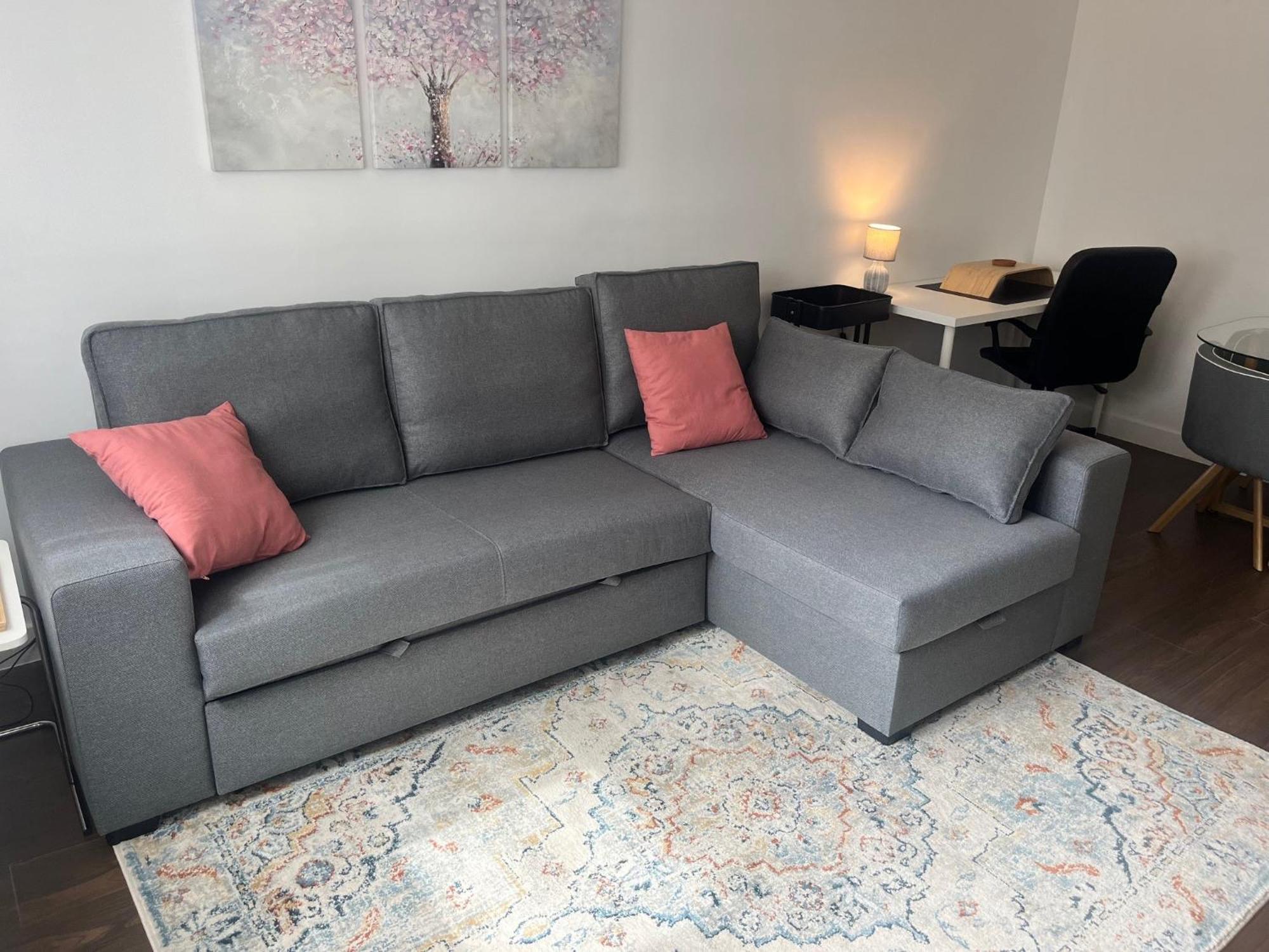 Valdebebas Con Garaje Gimnasio Y Piscina Apartamento Madrid