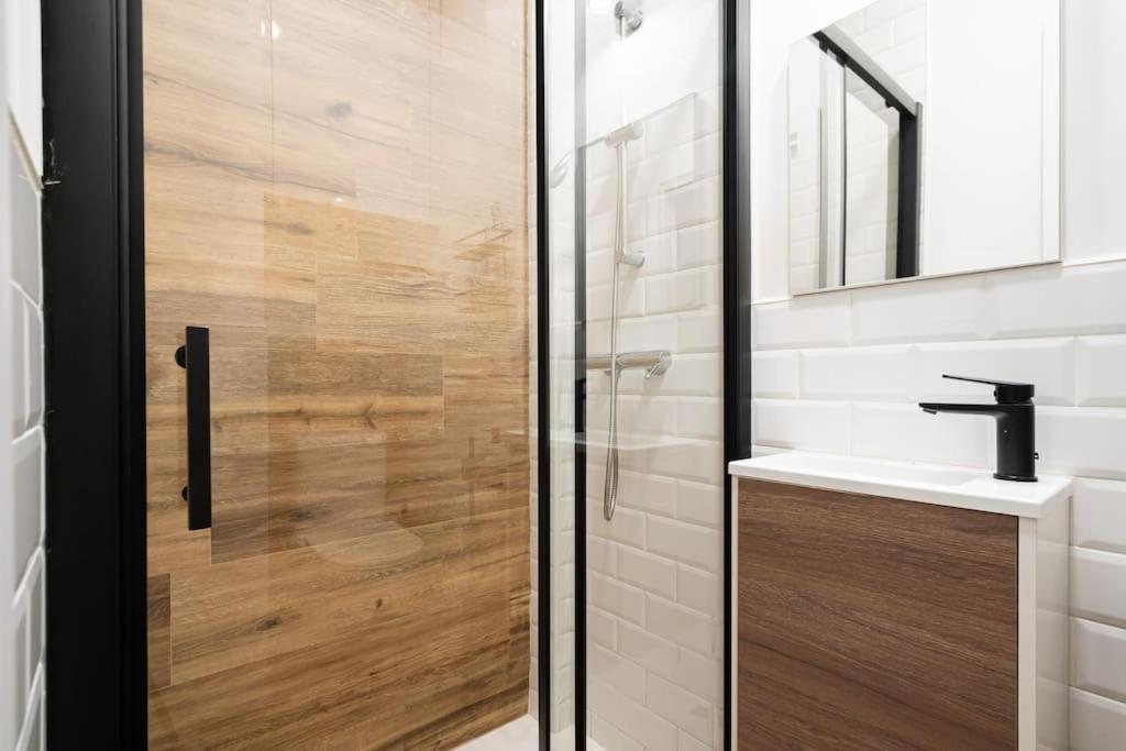 Stylish 1 Bedroom In Barrio Salamanca Apartamento Madrid