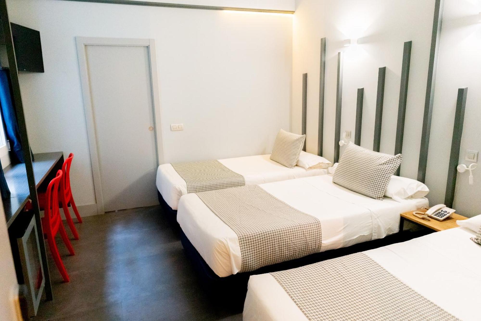 Hostal Carmen-gran Via *