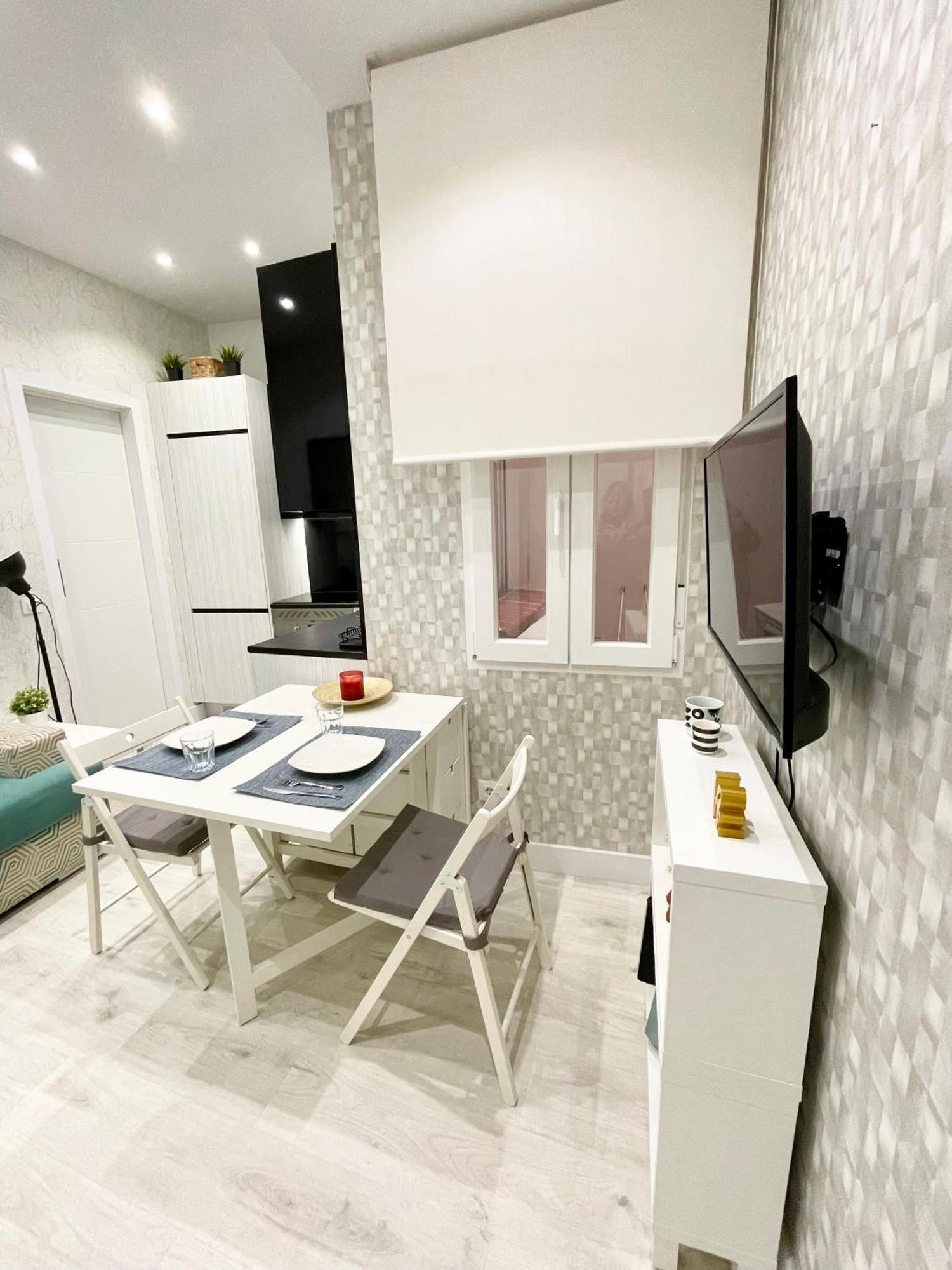 Adorable Apartamento En Chamberi *