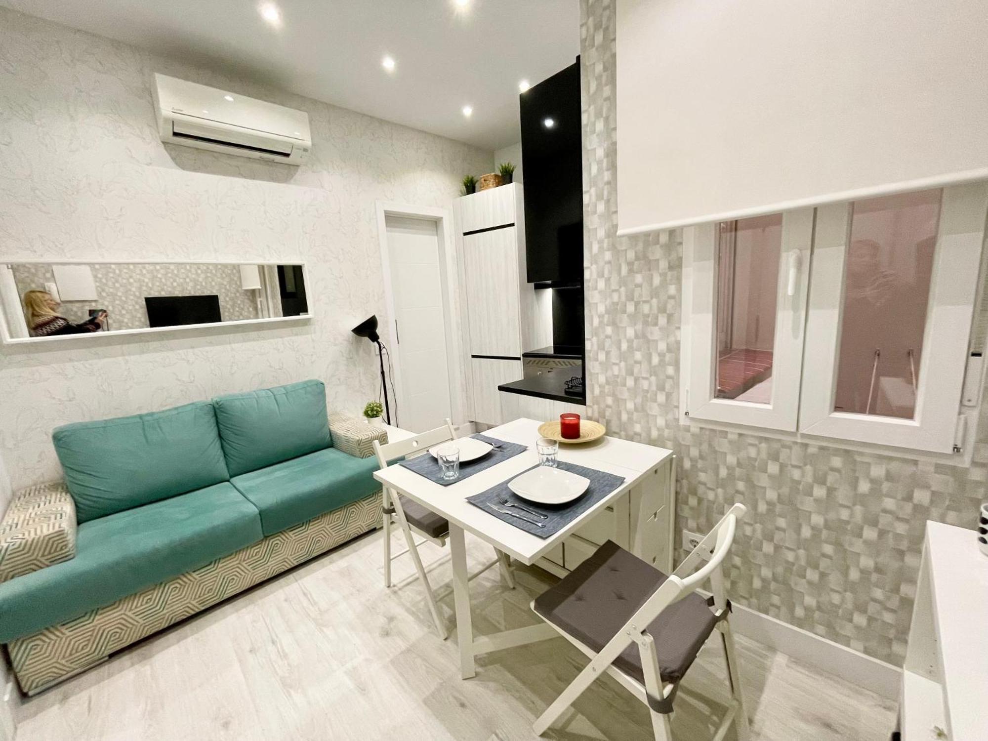 Adorable Apartamento En Chamberi *
