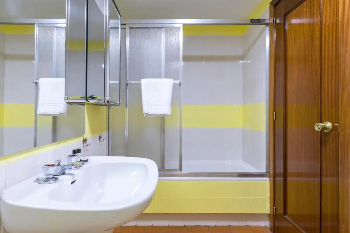 Vintage On Plaza Castilla, Apartamento