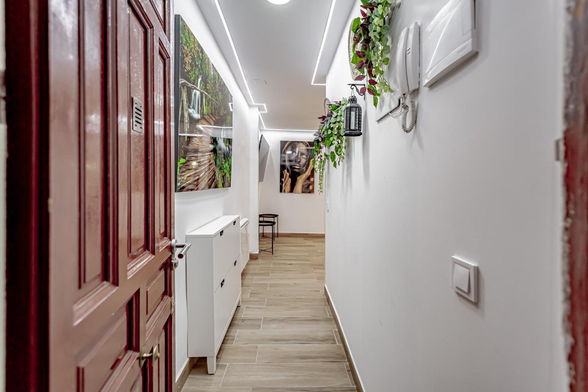 Estrecho Apartamento Madrid