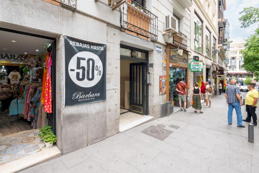 3 Bedrooms 2 Bathrooms Furnished - Sol - Bright - Mintystay Madrid
