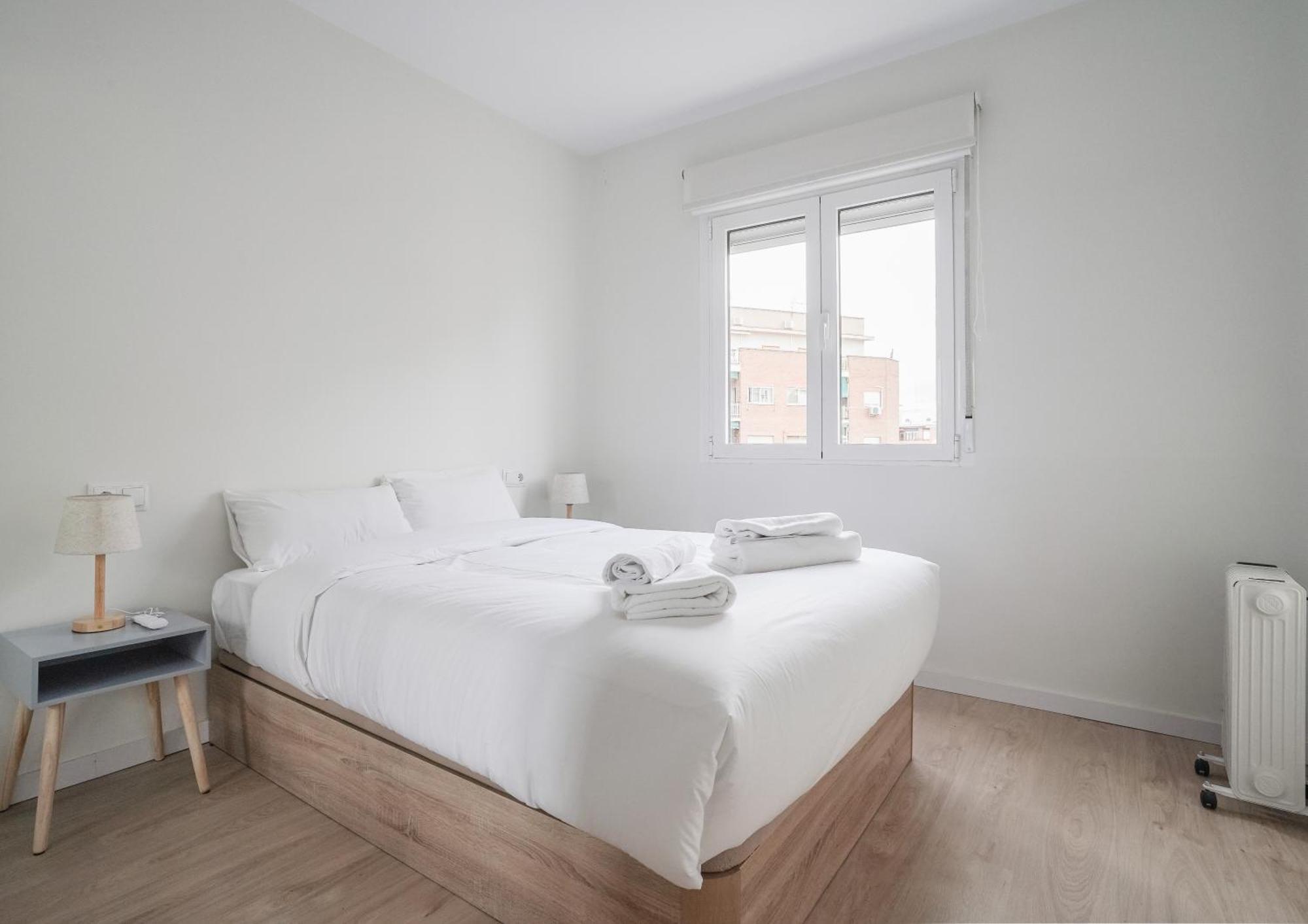 Bright Modern - 2bedrooms 1bath - Delicias