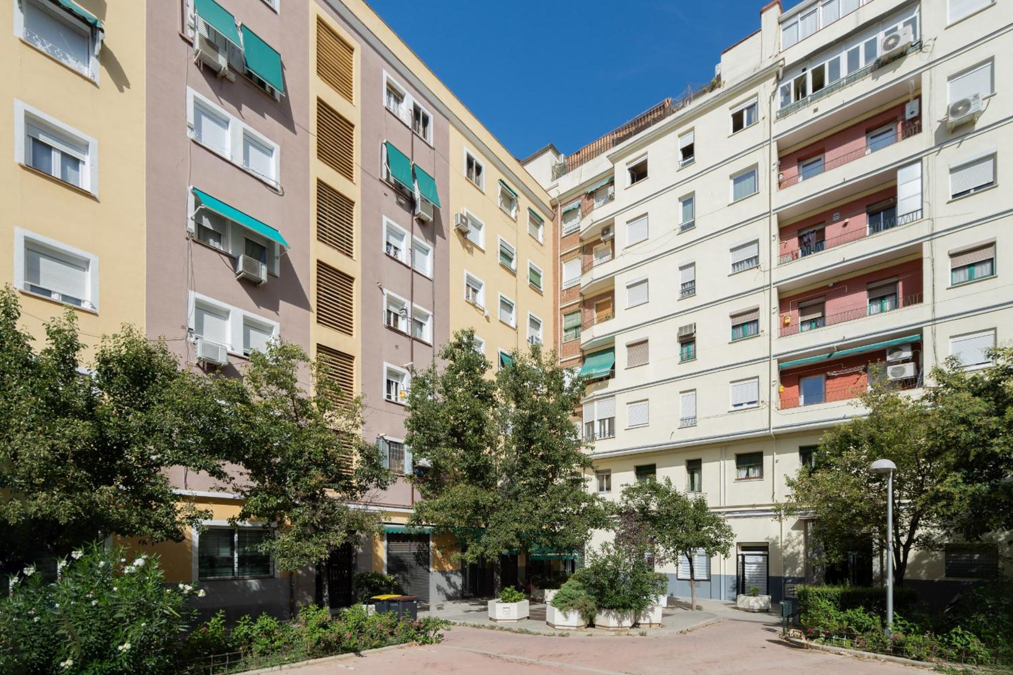 Lofts Reformados En El Bernabeu Alquiler Temporal Apartamento Madrid