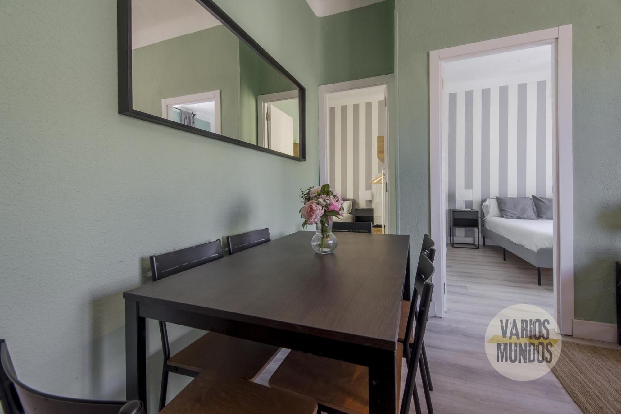 Central&cool 7pax En La Latina-centro De Apartamento Madrid