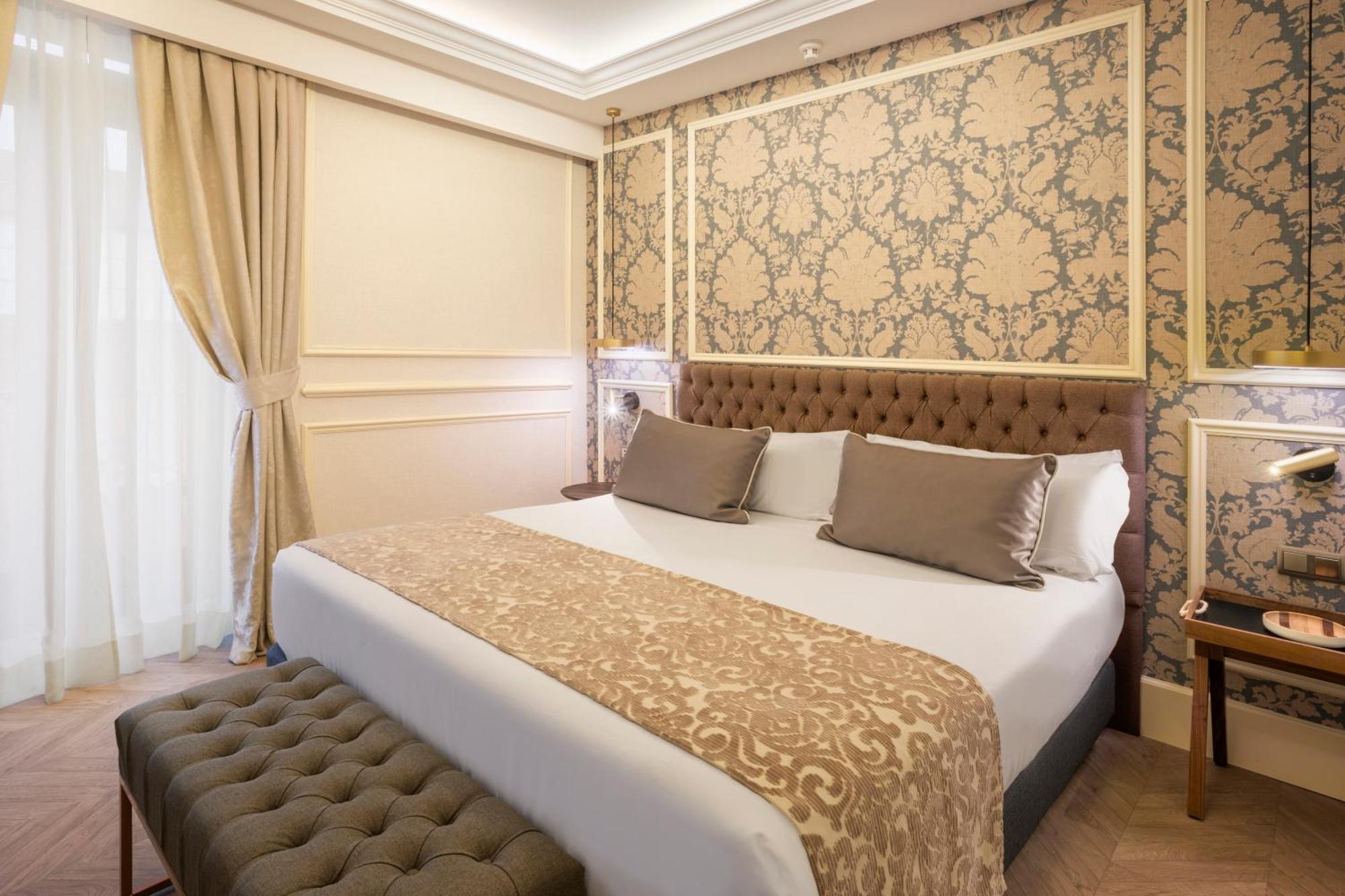 Catalonia Cortes Hotel Madrid