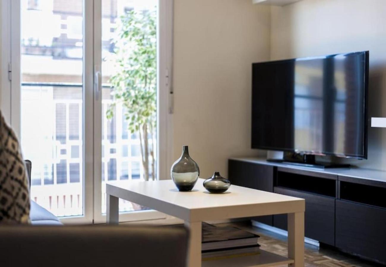 Apartamento Plaza De Ventas Ii -tu Con Estilo En *