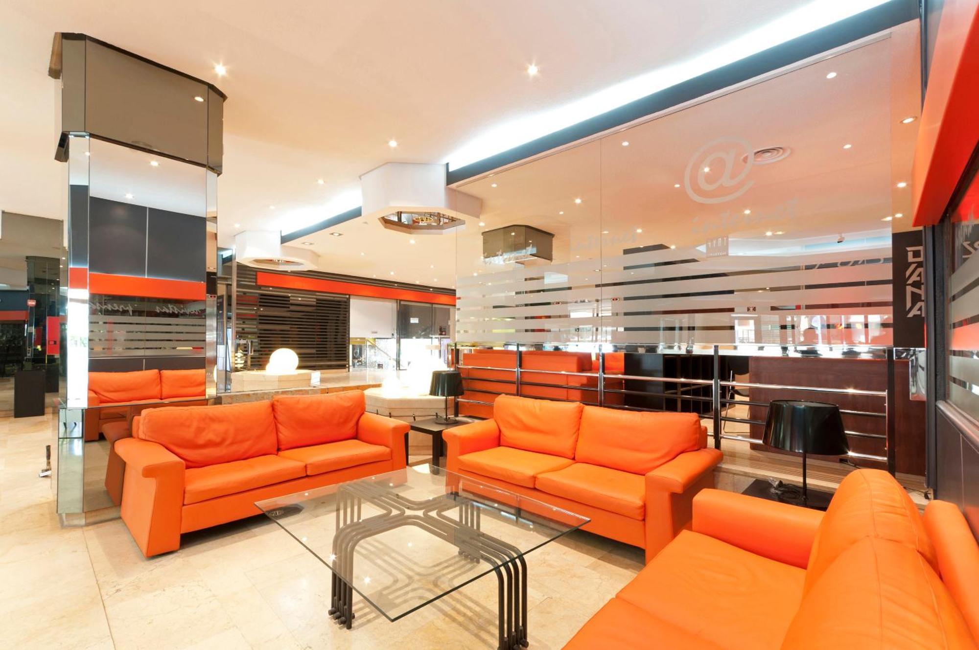 Hotel Senator Barajas 4*