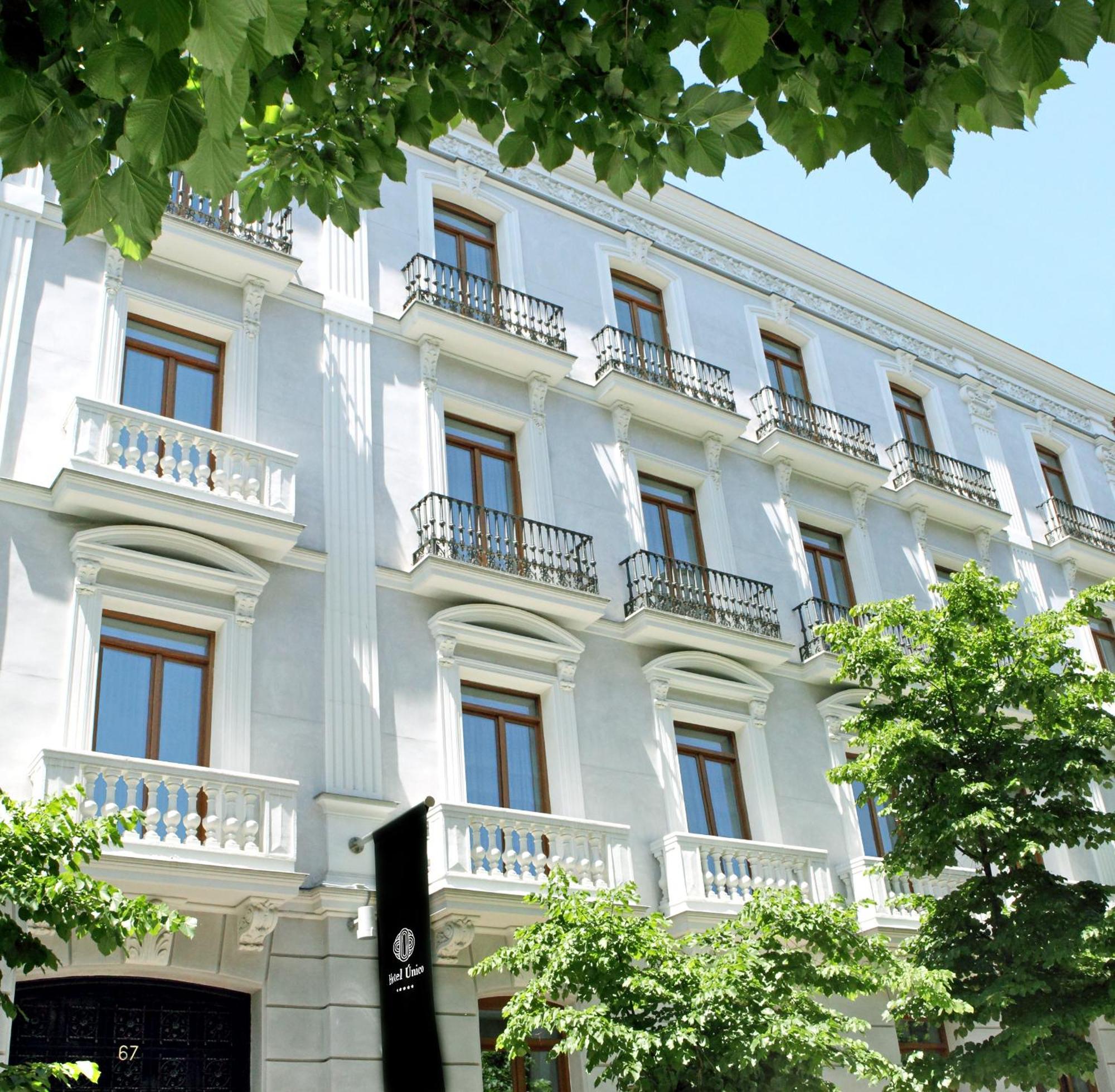 único Madrid, Small Luxury
