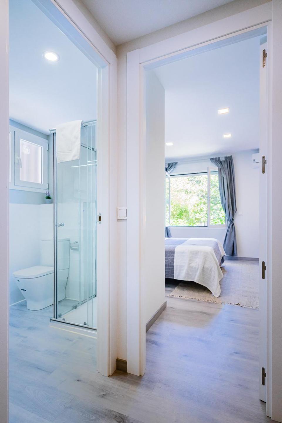 Exclusive Quietness In The Heart Of With Public Parking, Breakfast, 2 Bathrooms Madrid