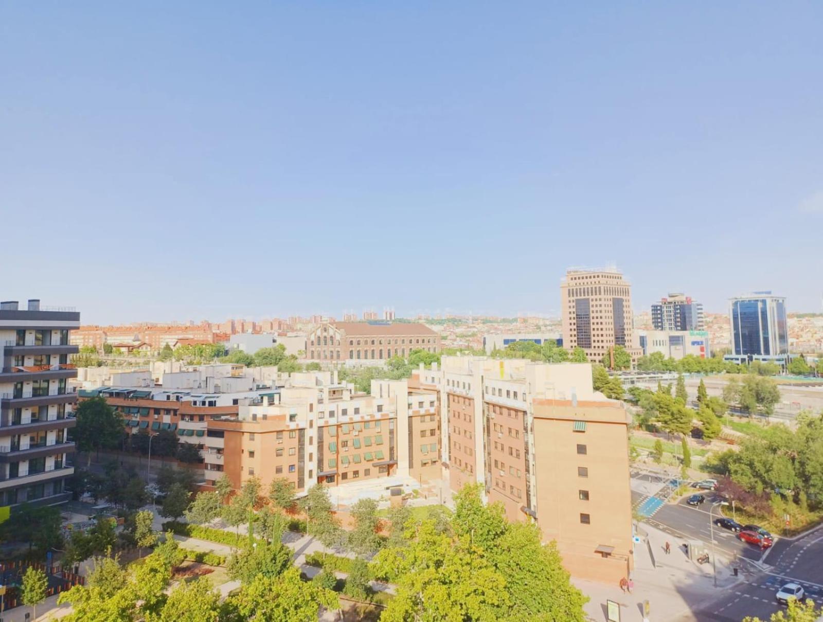 Apartamento Atico Con Terraza, Parking Y Piscina