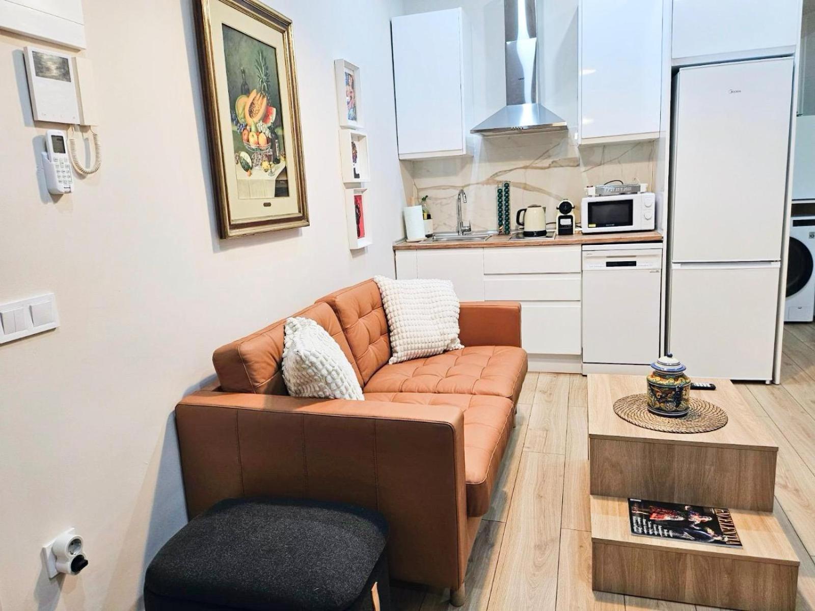 Apartamento Acogedor En Atocha By Bebalmy Madrid