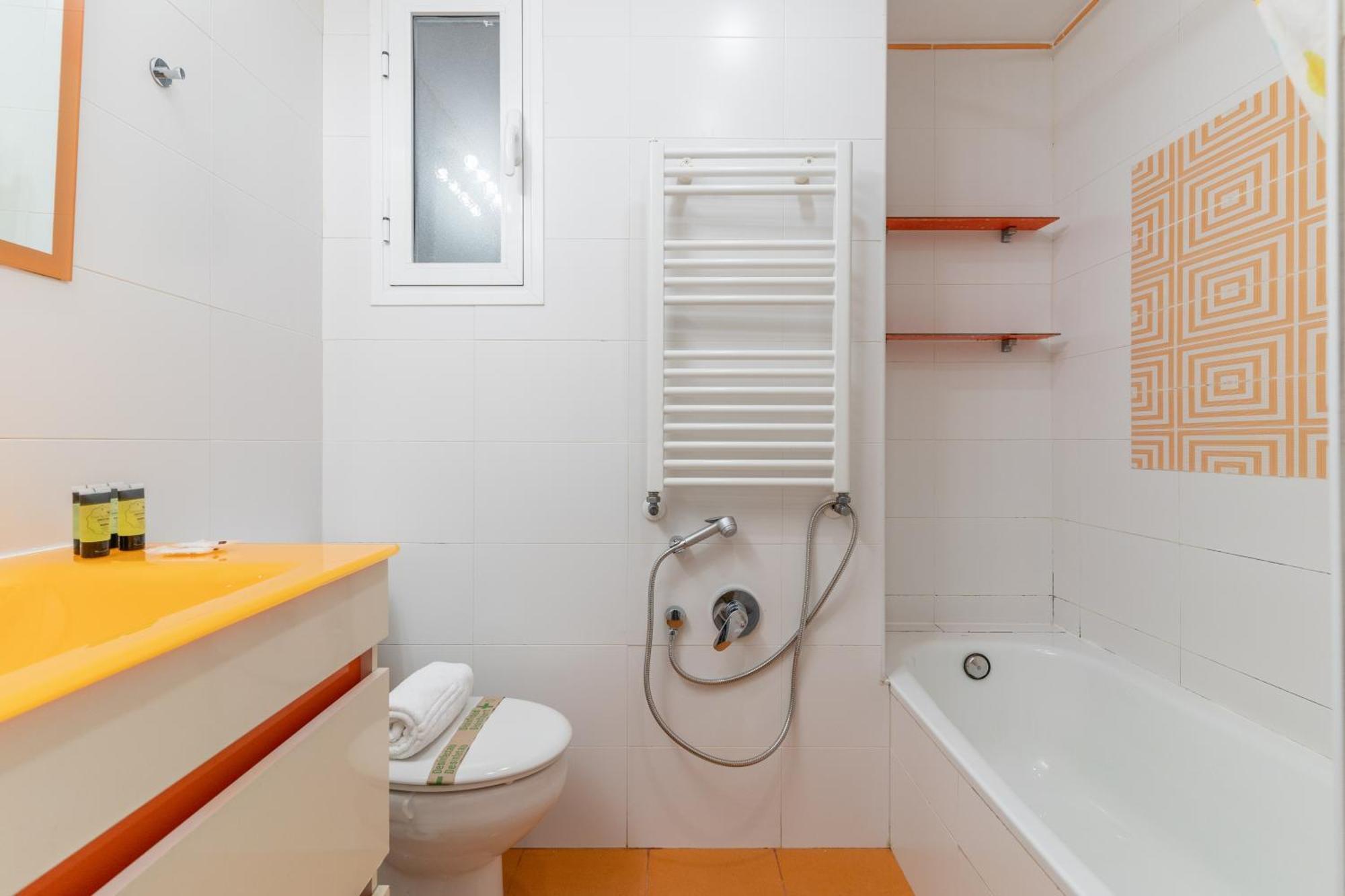 Apartment Bright Apartment-2bedrooms 1bathroom-delicias Madrid