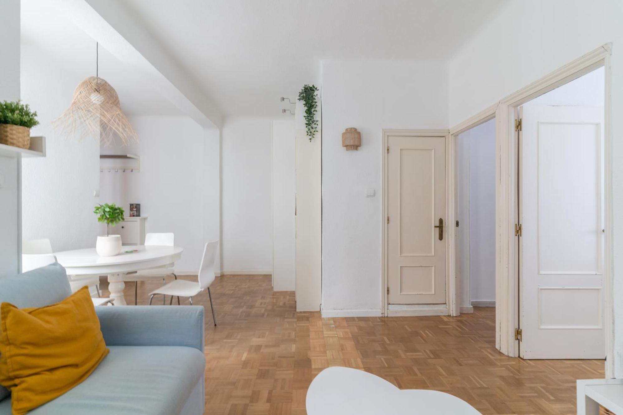Apartment Bright Apartment-2bedrooms 1bathroom-delicias