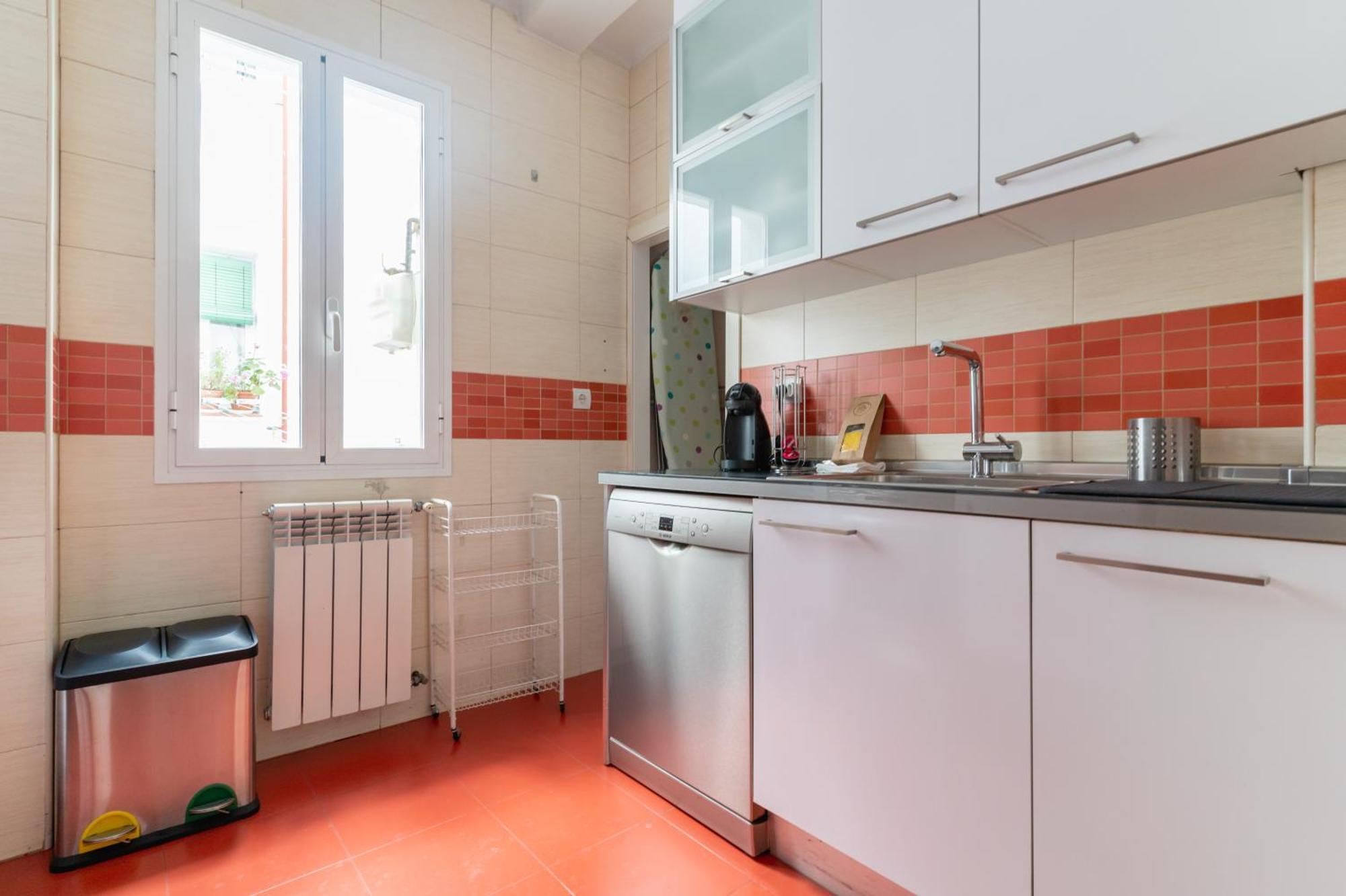 Apartment Bright Apartment-2bedrooms 1bathroom-delicias Madrid